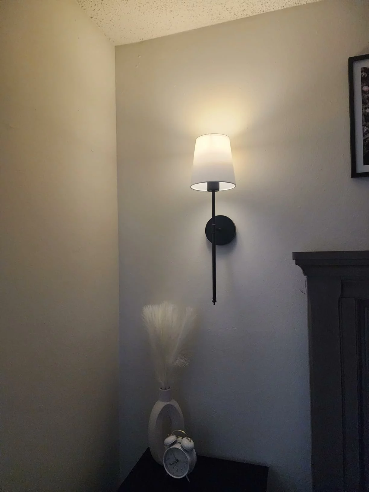 Click to view full screen NIORSUN Set of 2 Gold Battery-Powered Wall Sconces, Rechargeable 5200mAh Dimmable Lights with Remote Control, 10 Color Options for Bedroom, Living Room, and Hallway Decor photo review