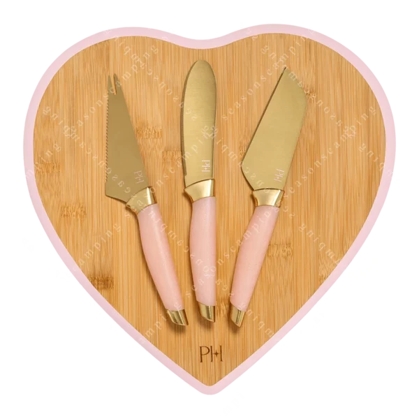 4-Piece Cheese Board Set – Reversible Heart-Shaped Bamboo Cutting Board, Pink Finish