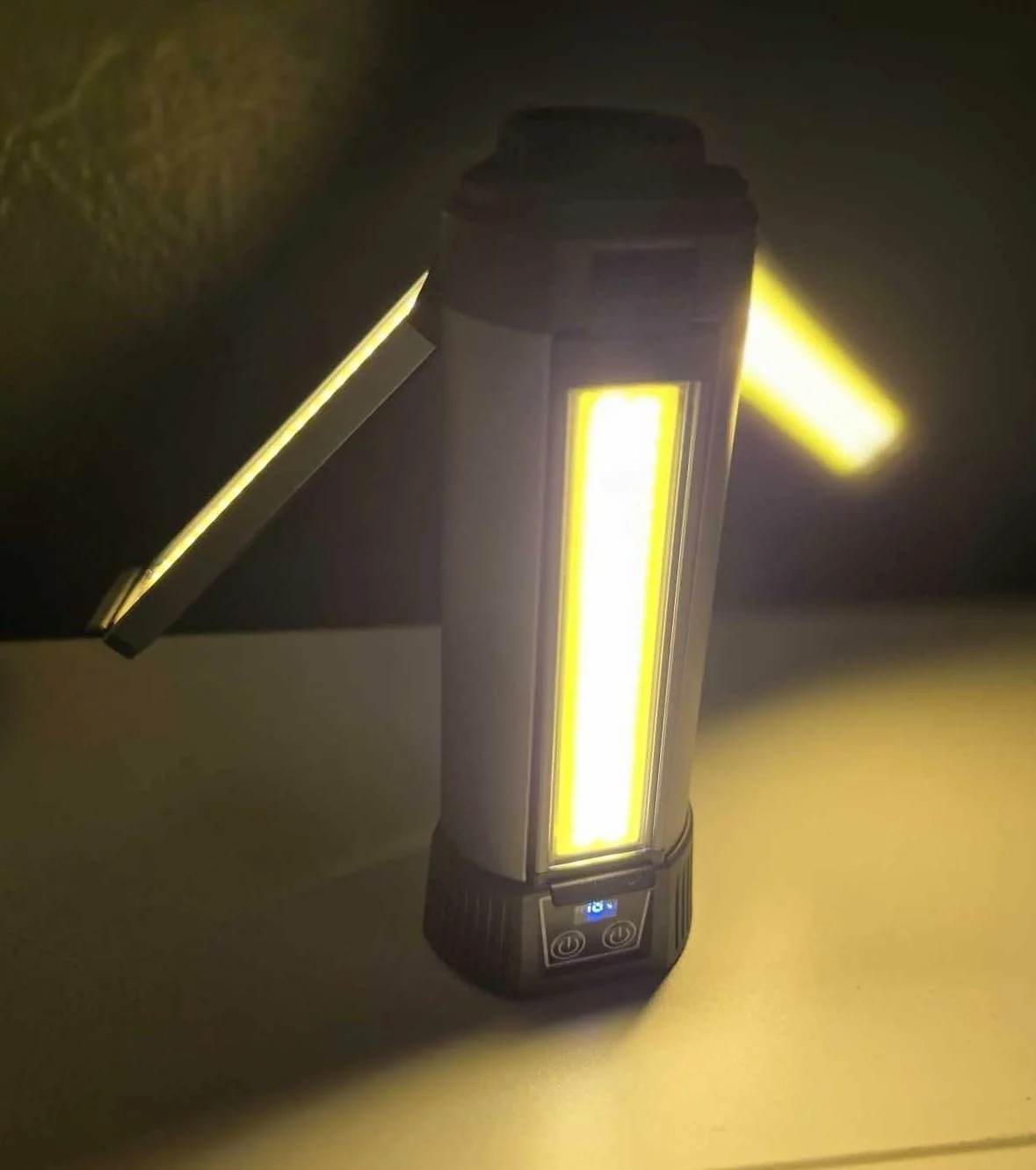 Click to view full screen 14000mAh Rechargeable Camping Light With Stand Portable Work Light With 4 LED Lamp Heads 4000LM Camping Essentials Emergency Telescopic photo review