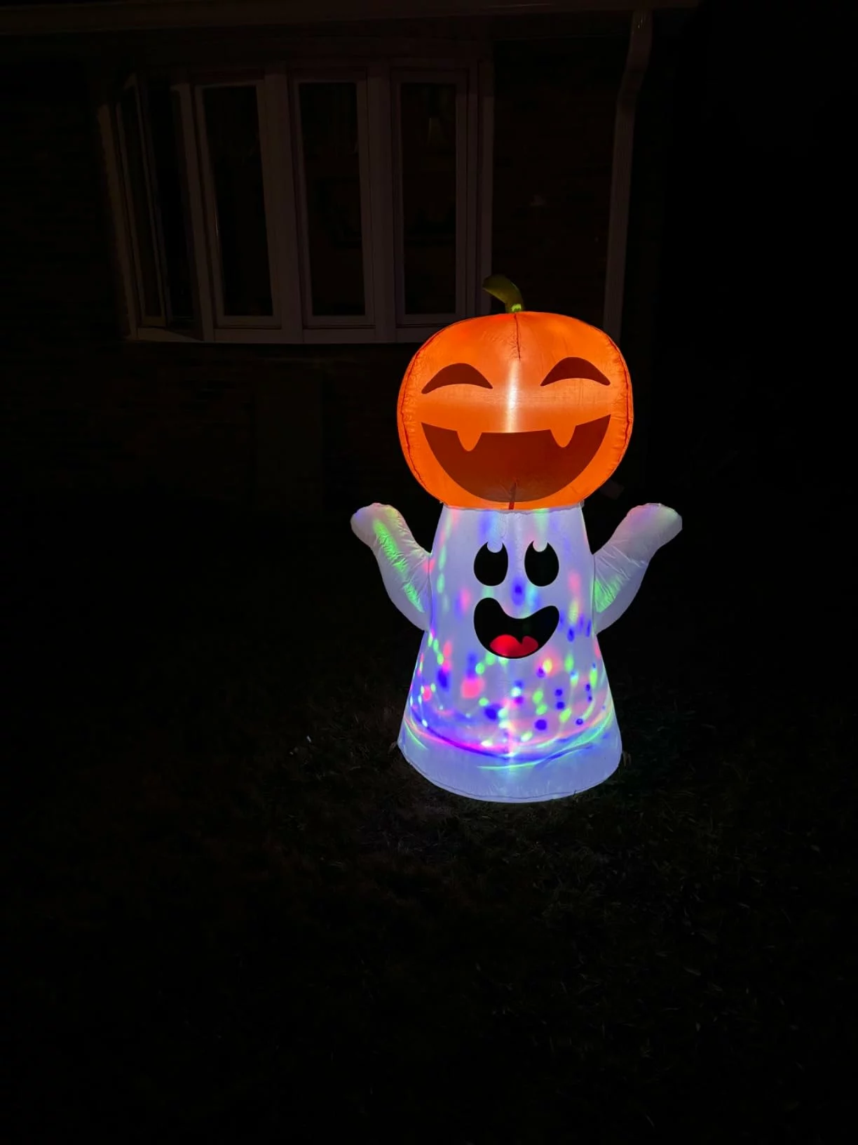 Click to view full screen 5FT Halloween Inflatable Pumpkin Ghost Waterproof with 3-Pattern Colorful Flashing LED Lights, Blow Up Indoor Outdoor Yard Decor photo review