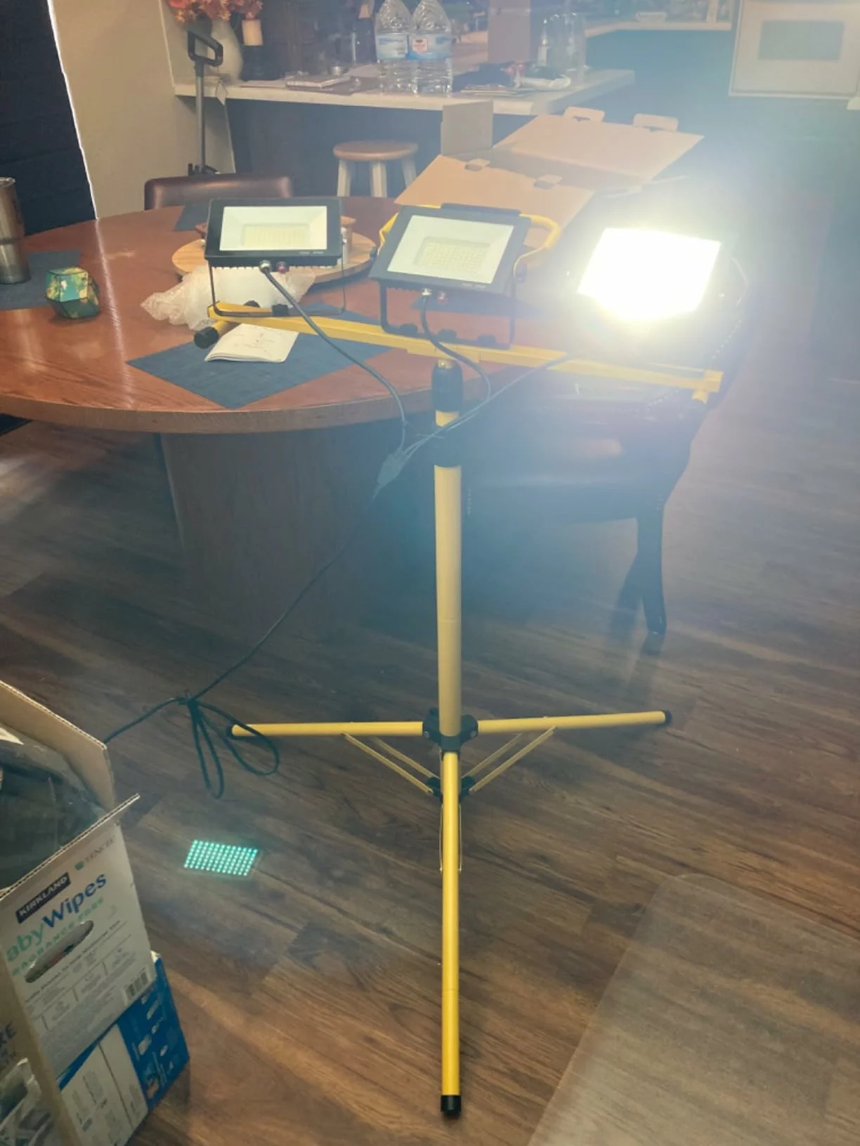Click to view full screen Work Lights With Stand 2 Adjustable Head LED Work Light Foldable Tripod Stand Portable Removable Construction Lights With Individual Switch photo review