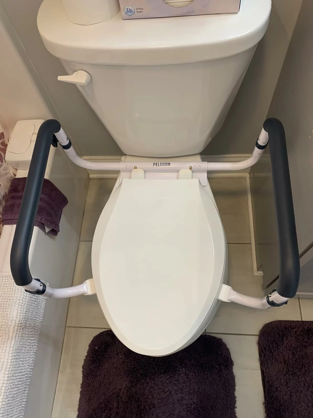 Click to view full screen Adjustable Toilet Safety Rail for Seniors – Sturdy Grab Bar Supports 350lbs, Non-Slip Toilet Frame photo review