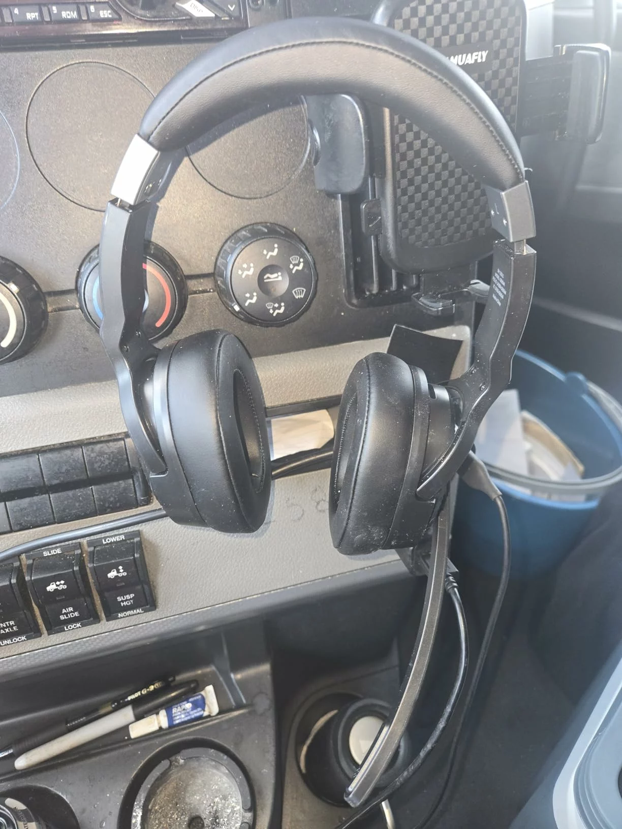 Click to view full screen Trucker Bluetooth Headset Wireless with Noise Cancelling Mic, 50Hrs Talktime Headphone Single/Dual Mode for Office Driving photo review