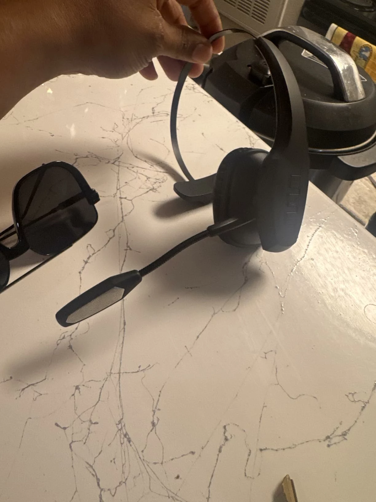 Click to view full screen Trucker Bluetooth Headset Wireless with Dual Noise Cancelling Mic & Mute, 55Hrs Work Time PC Headset for Phone Computer photo review