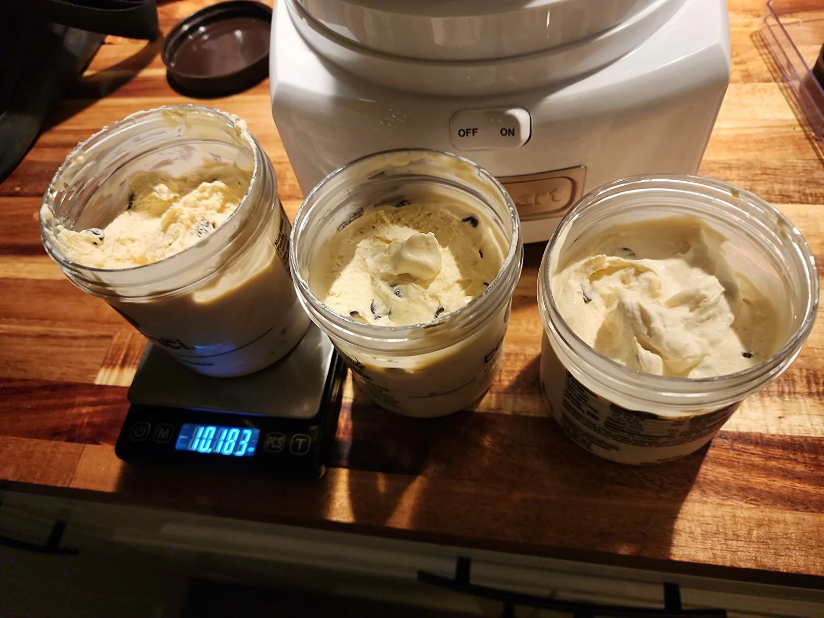 Click to view full screen Ice Cream Maker Machine, 1.5 Quart Double Insulated Machine, Sorbet and Frozen Yogurt Maker, Ready in 20 Minutes, photo review