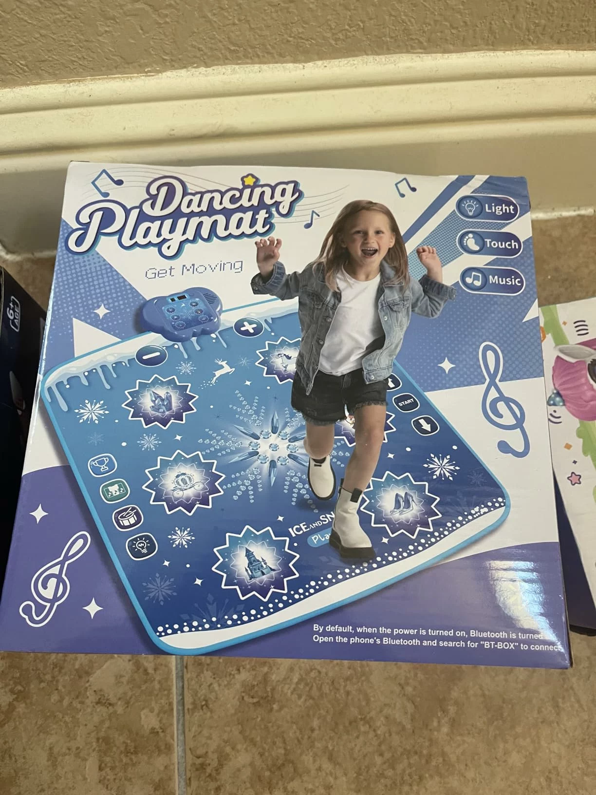 Click to view full screen Frozen Toys Dance Mat, Bluetooth Light-Up Musical Play Mat with Adjustable Volume, 2025 Gift for Girls Ages 3-12 photo review