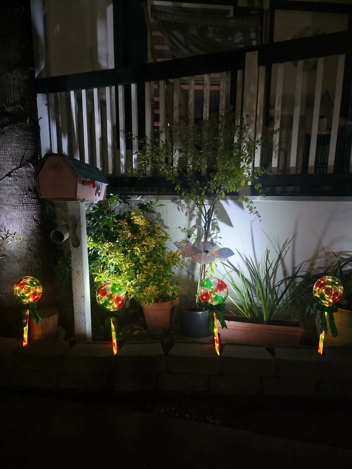 Click to view full screen Outdoor Christmas Yard Decorations, 4 Pack Lollipop Peppermint Pathway Lights, Warm White LED Walkway Stakes photo review