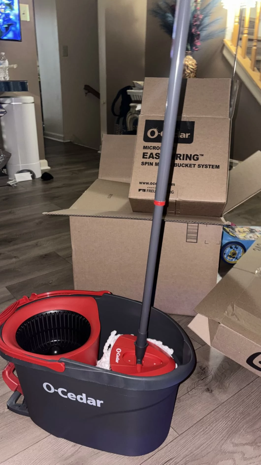Click to view full screen EasyWring Microfiber Spin Mop Bucket Floor Cleaning System Square Mop Foldable Handle For Hardwood Tile Marble Wall Cleaning photo review
