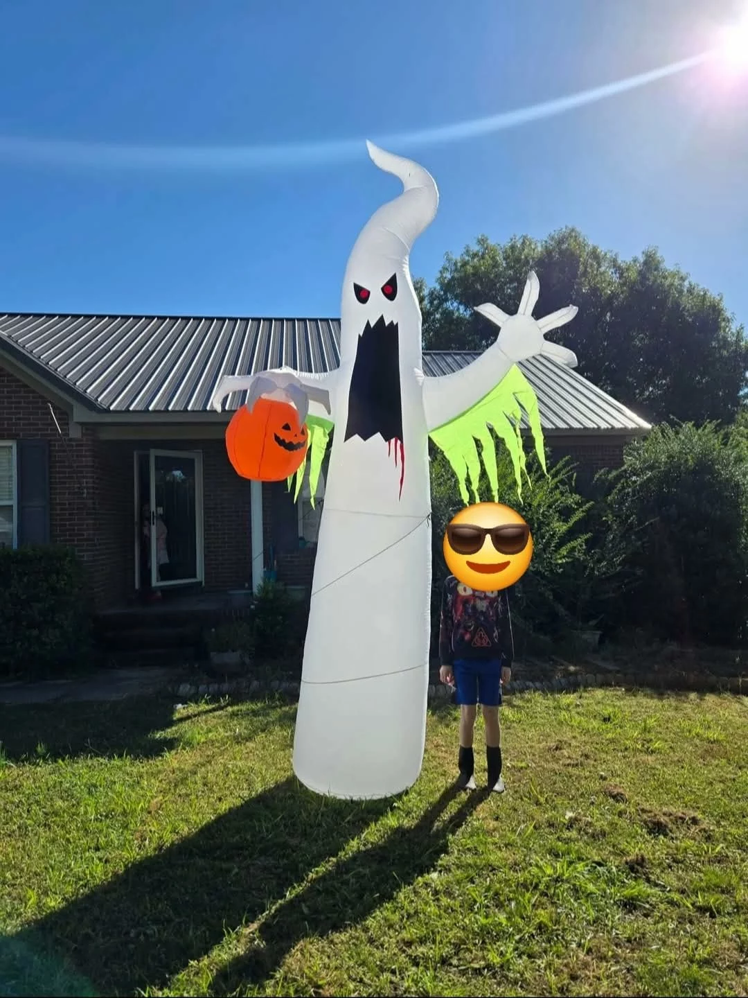 Click to view full screen 8FT Halloween Inflatable Stacked Pumpkins with Witch Hat, Blow Up Outdoor Yard Garden Lawn Decoration with LED photo review