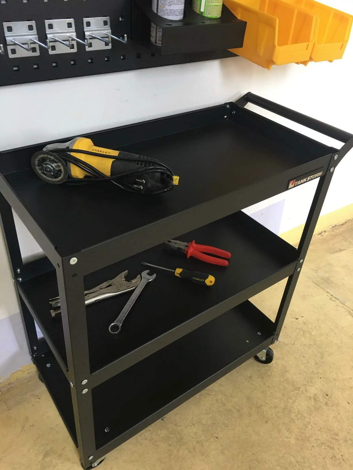 Click to view full screen 3 Tier Rolling Utility Tool Rolling Cart 450 lb Heavy Duty Rolling Steel Service Carts for Garage, Auto Repair Shop, Kitchen photo review