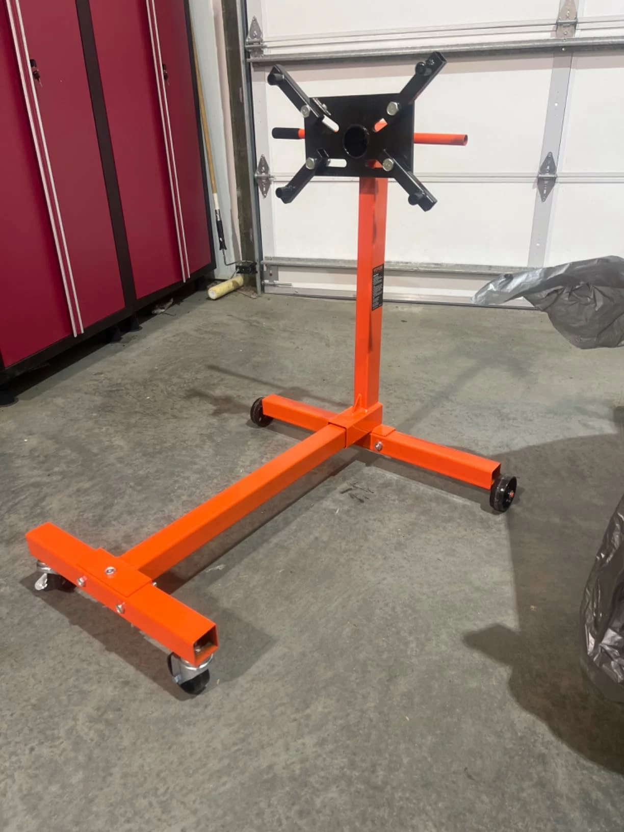 Click to view full screen 4-Wheel Engine Stand 750Lbs Motor Hoist Dolly With 360° Adjustable Mounting Head Tool Tray For Garage photo review