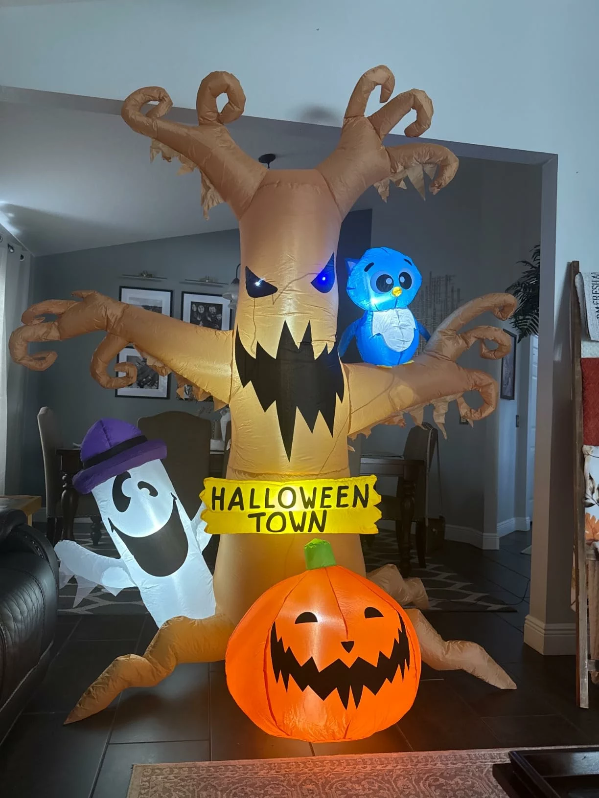 Click to view full screen Halloween Inflatable 8FT Dead Tree with Owl, Ghost & Pumpkin, LED Lighted Blow Up Decoration for Outdoor Yard Lawn Garden photo review