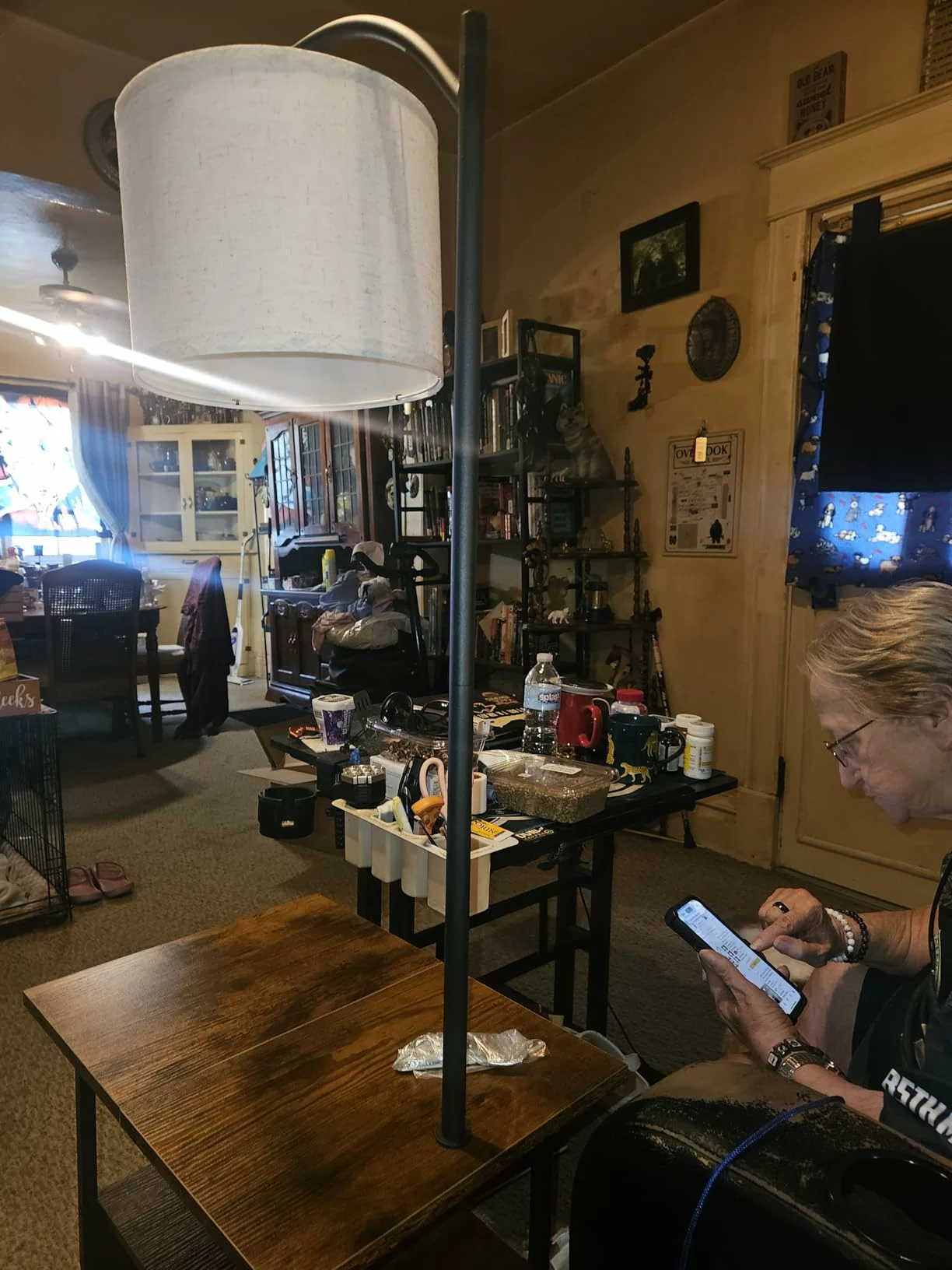 Side Table Floor Lamp with 2 Drawers, 3 CCT LED Reading Light, USB/Type-C/AC Charging for Bedroom & Office photo review