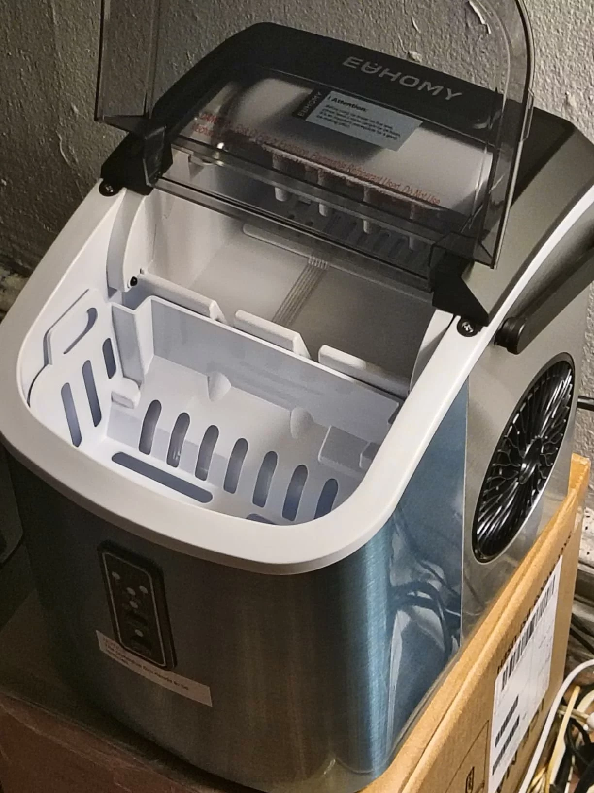 Click to view full screen Portable Countertop Ice Maker, Self Cleaning Machine 26lbs/24H, 9 Cubes in 6 Mins with Carry Handle, Basket and Scoop photo review
