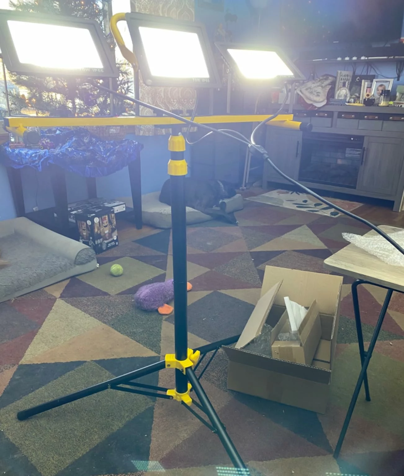 Click to view full screen 21000 Lumen LED Work Lights with Stand 3 Head Portable Tripod Work Light IP66 Waterproof with 16FT Cord for Outdoor Garage photo review