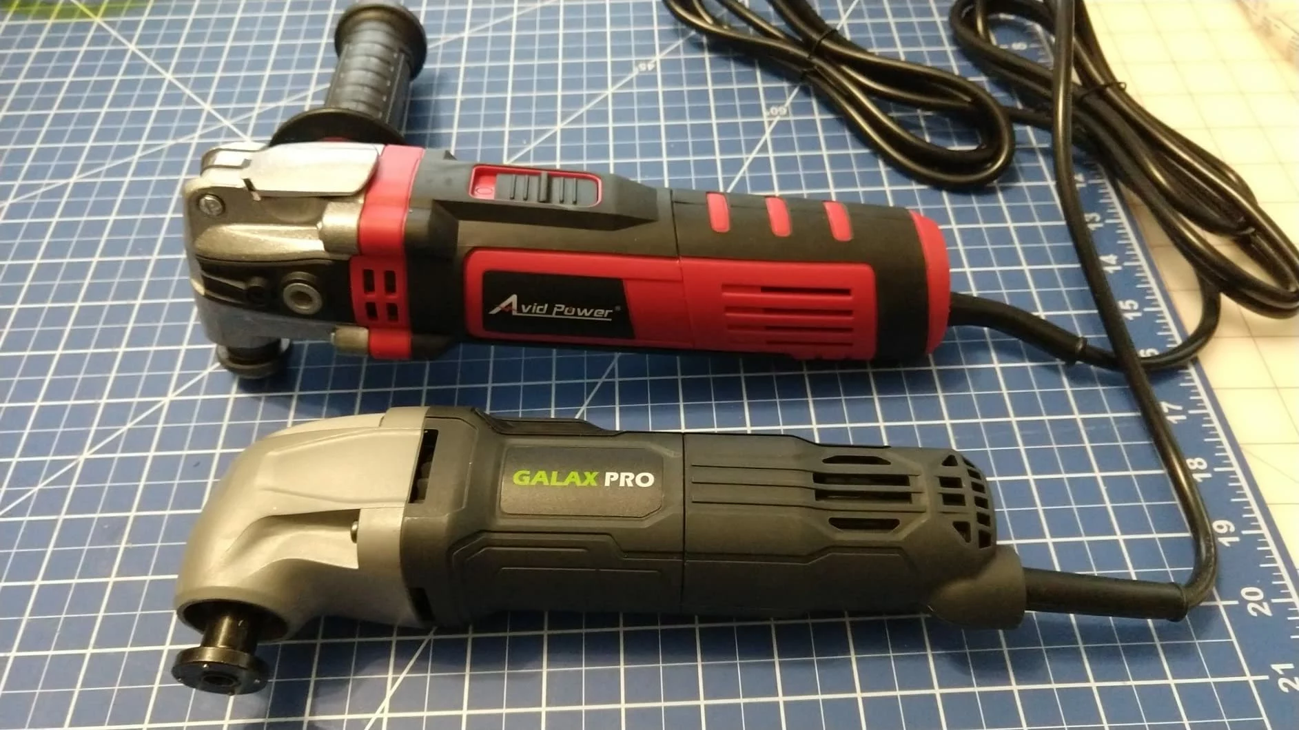 Click to view full screen AVID POWER 3.5A Oscillating Tool Kit with 6 Variable Speeds, 13 Saw Blades, Auxiliary Handle & Bag Set photo review