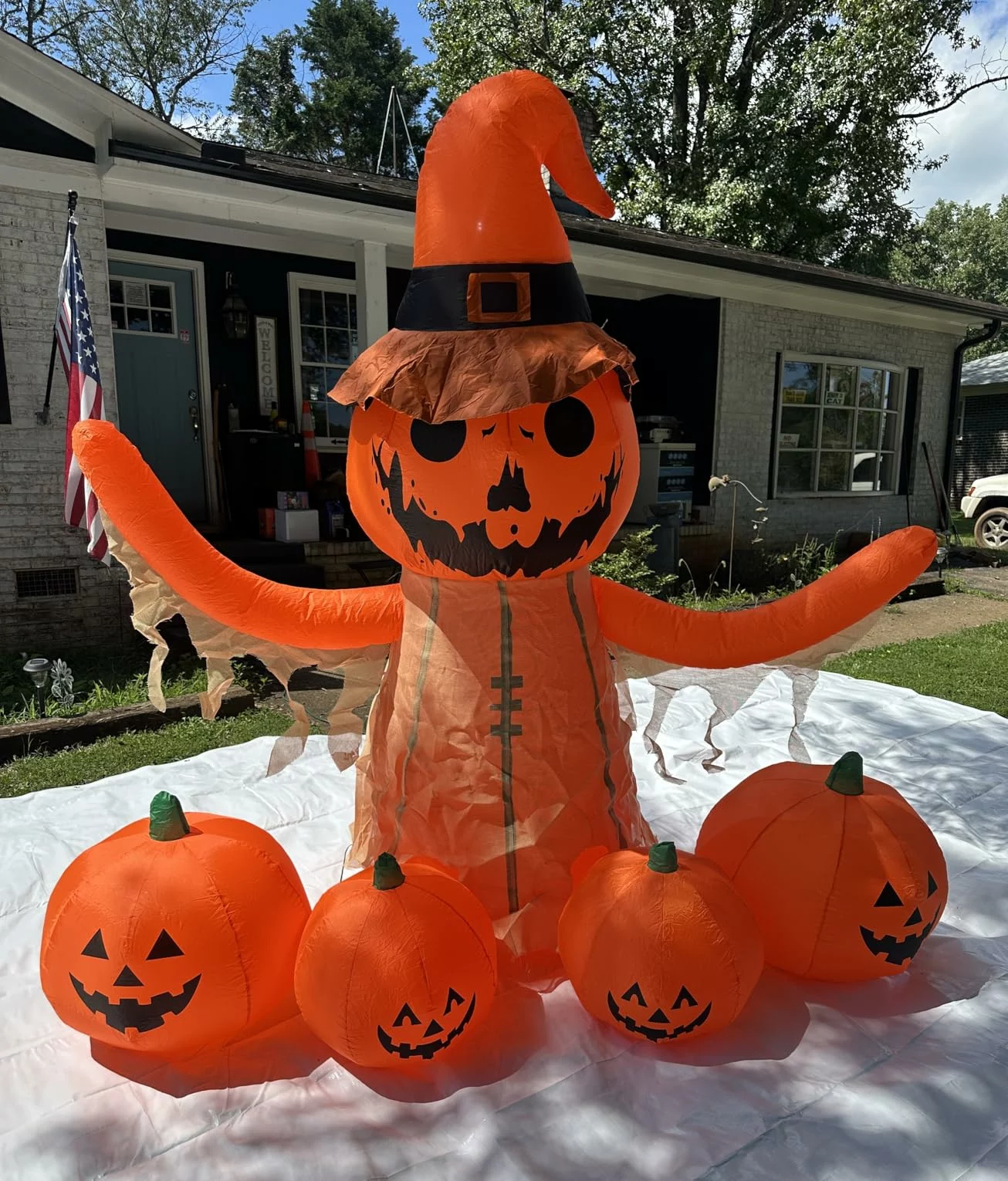 Click to view full screen 8FT Halloween Inflatable Pumpkin Scarecrow with LED Lights, Blow Up Yard Garden Lawn Outdoor Decorations photo review