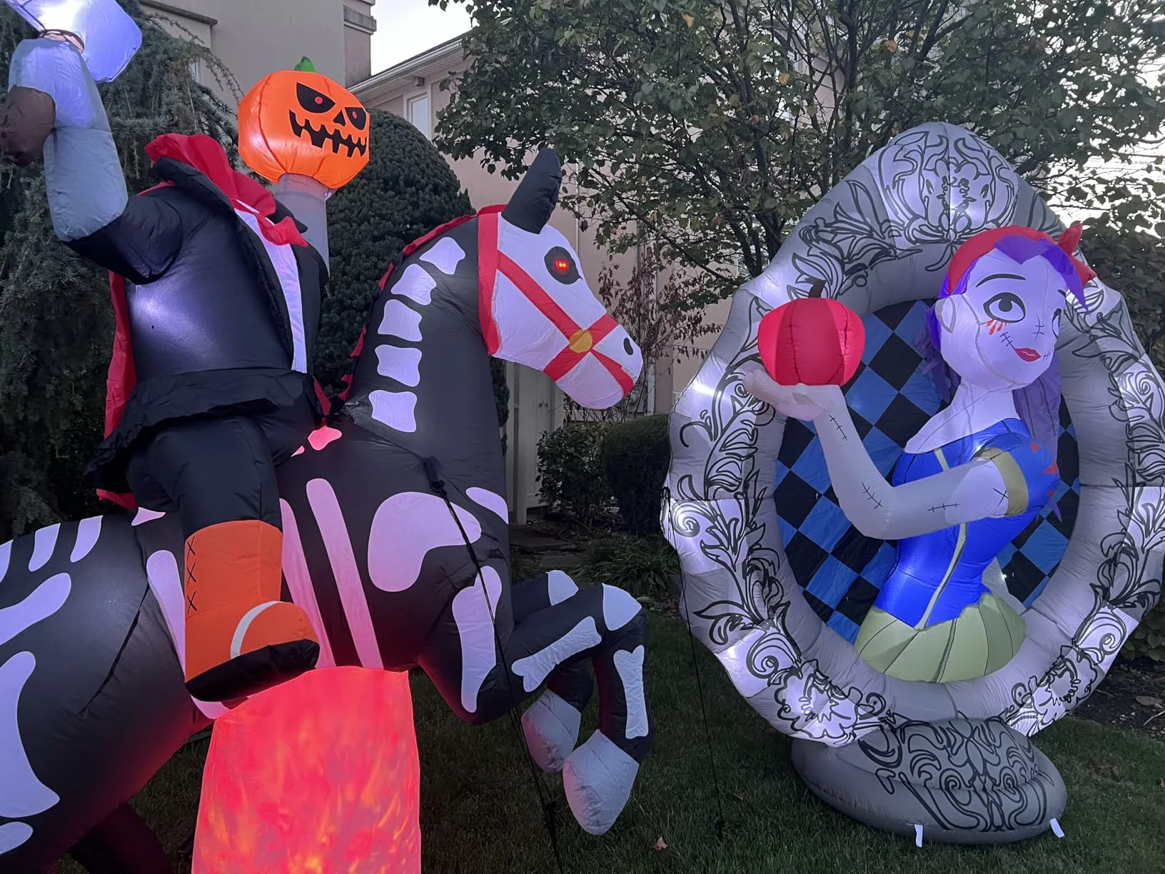 Click to view full screen Halloween Inflatables Giant 8Ft Tall Skeleton Couple Day of The Dead Outdoor Decorations, Spooky Blow Up Skull Lovers Yard Decor photo review