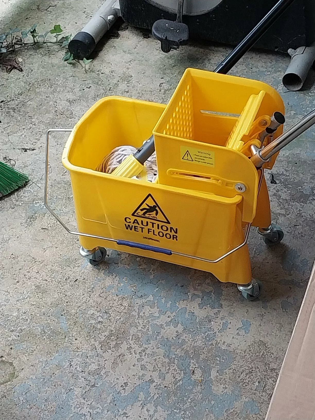 Click to view full screen Mop Bucket With Wringer On Wheels 5 Gallon Heavy Duty Dual Chamber Industrial Separate Dirty Water 20 Quart Yellow photo review