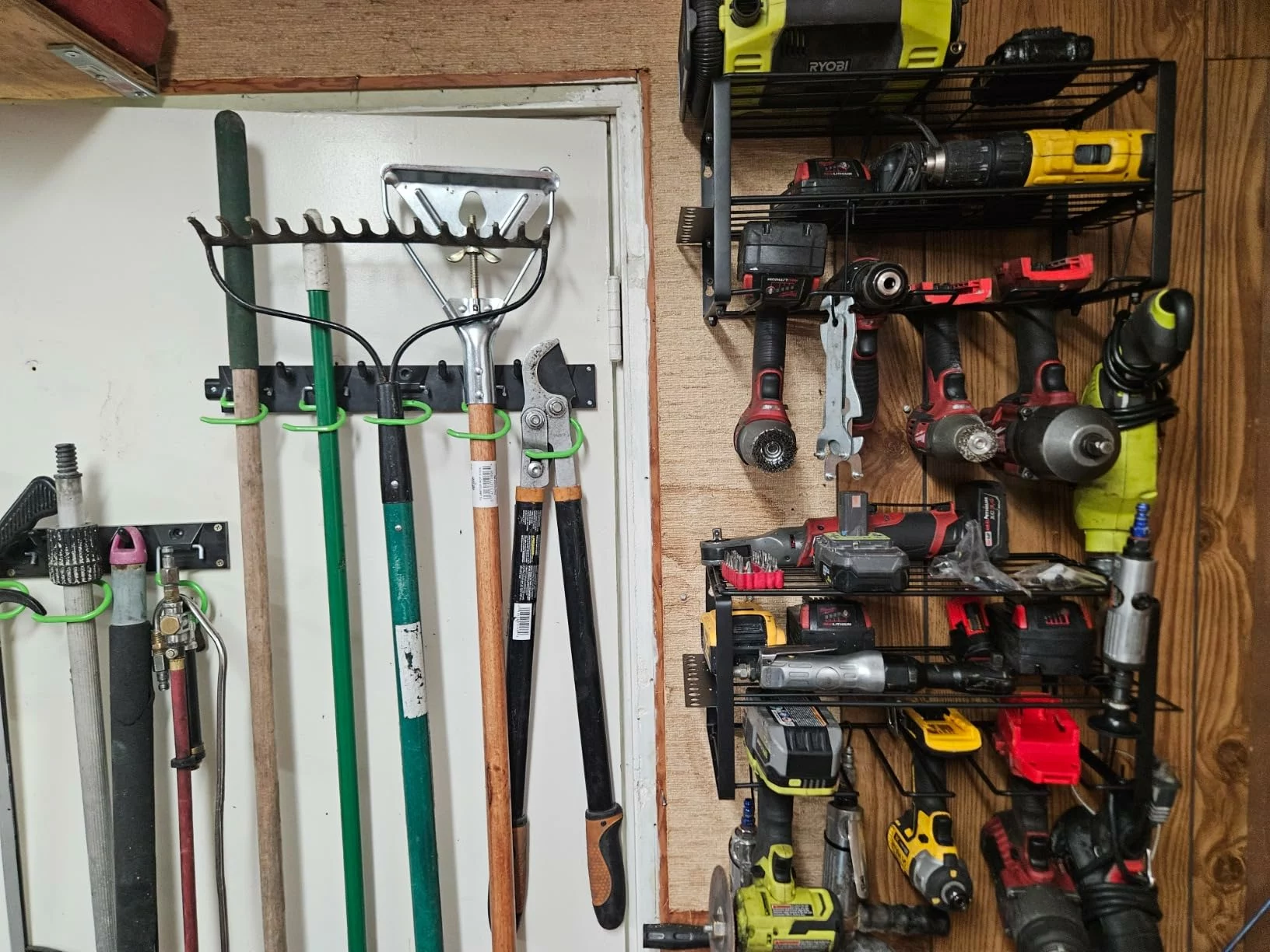 Click to view full screen Power Tool Organizer 2Pcs Drill Holder Wall Mount Garage Storage Rack For Handheld Power Tools Metal Drill Holder For Garage Shed photo review