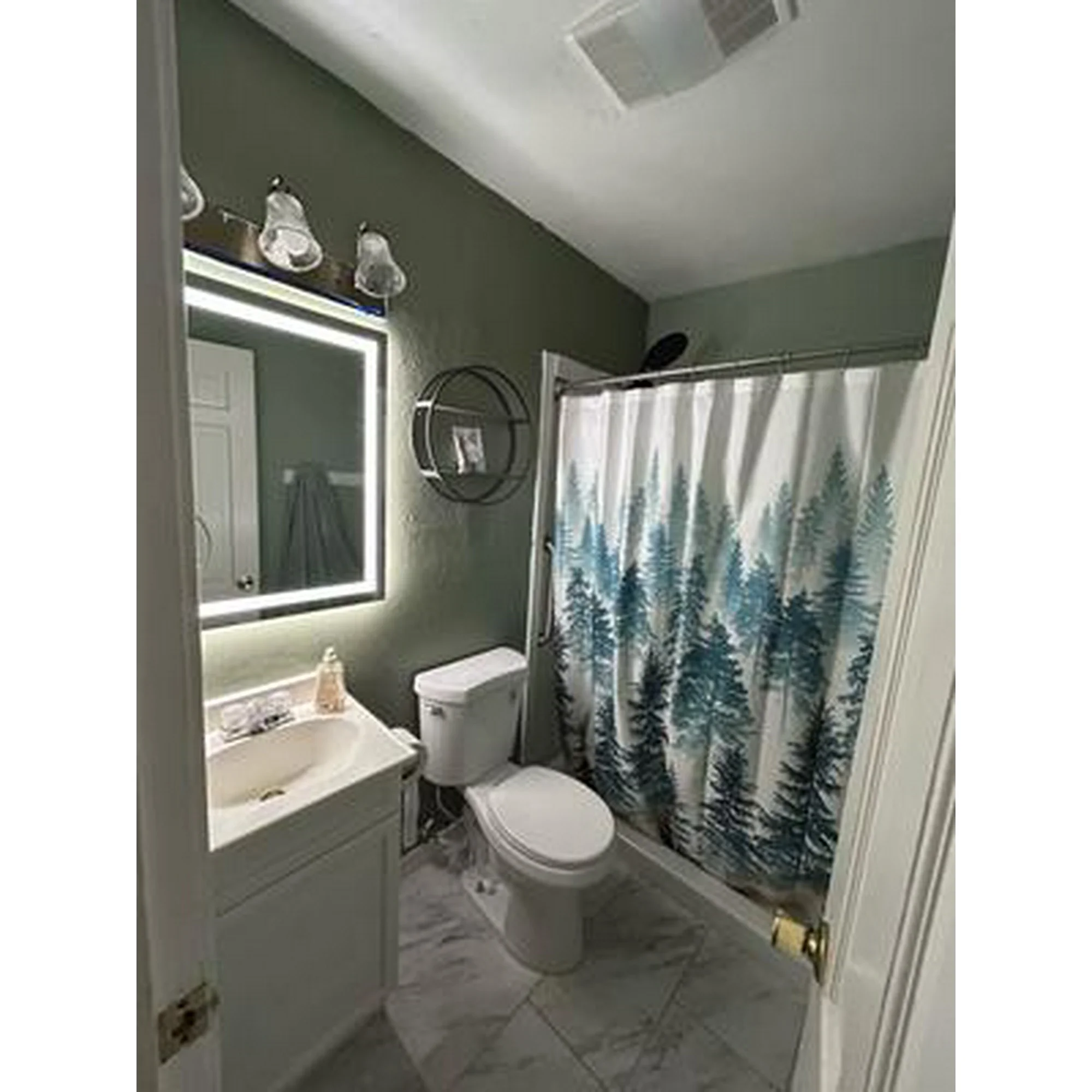 Click to view full screen LED Vanity Mirror for Bathroom 24x32 Inch, Wall Mounted Backlit Mirror with Demister, Fogless, 3 Color Lighting photo review