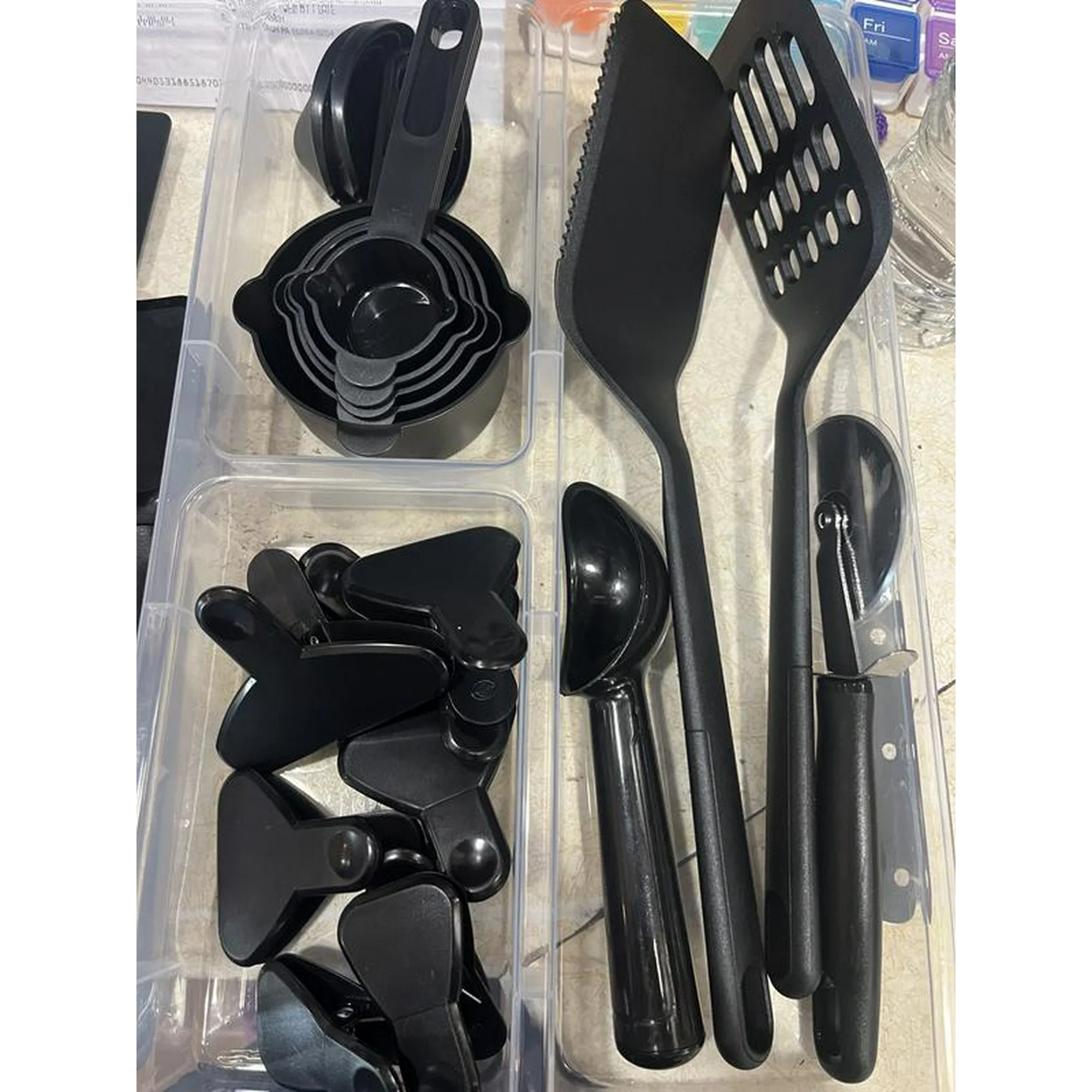 Click to view full screen Kitchen Utensils Set 36Pcs Silicone Cooking Utensil Set With Wooden Handles Heat Resistant Spatula Tools For Nonstick Cookware photo review