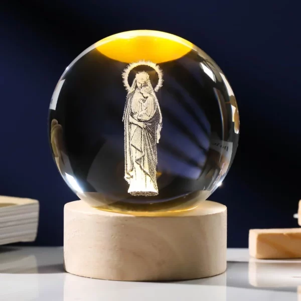 3D Laser Engraved Virgin Mary and Child Jesus Crystal Ball, Glass Sphere Figurine with Wooden Base, Christian Catholic Religious Gift for Home Decor