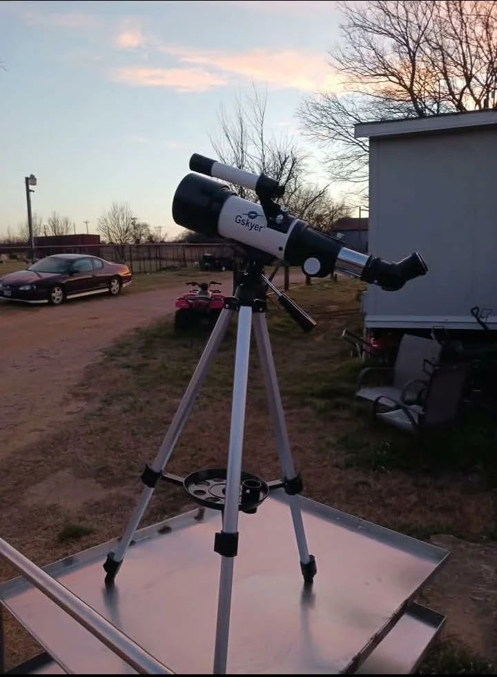 Click to view full screen Gskyer Refracting Telescope 70mm 400mm, Portable AZ Mount Travel Telescope For Beginners With Phone Adapter & Bag photo review