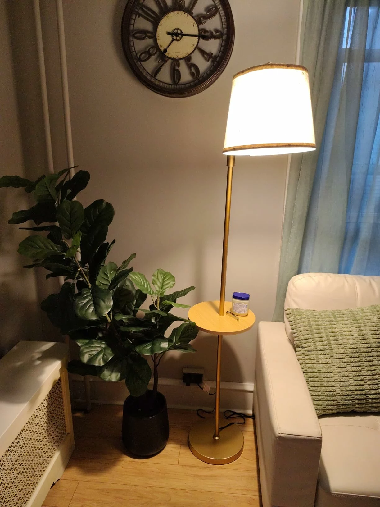 Smart Floor Lamp with Side Table, RGB Color Changing & Stepless Dimming, Alexa & Google Voice Control for Living Room photo review