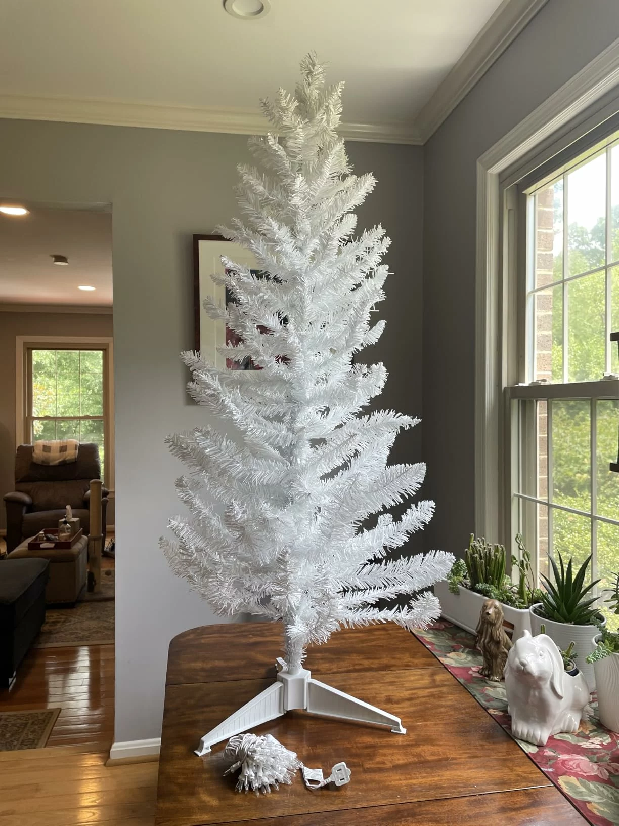 Click to view full screen Puleo International Inc. 4-ft. White Carson Artificial Pine Christmas Tree Decor photo review