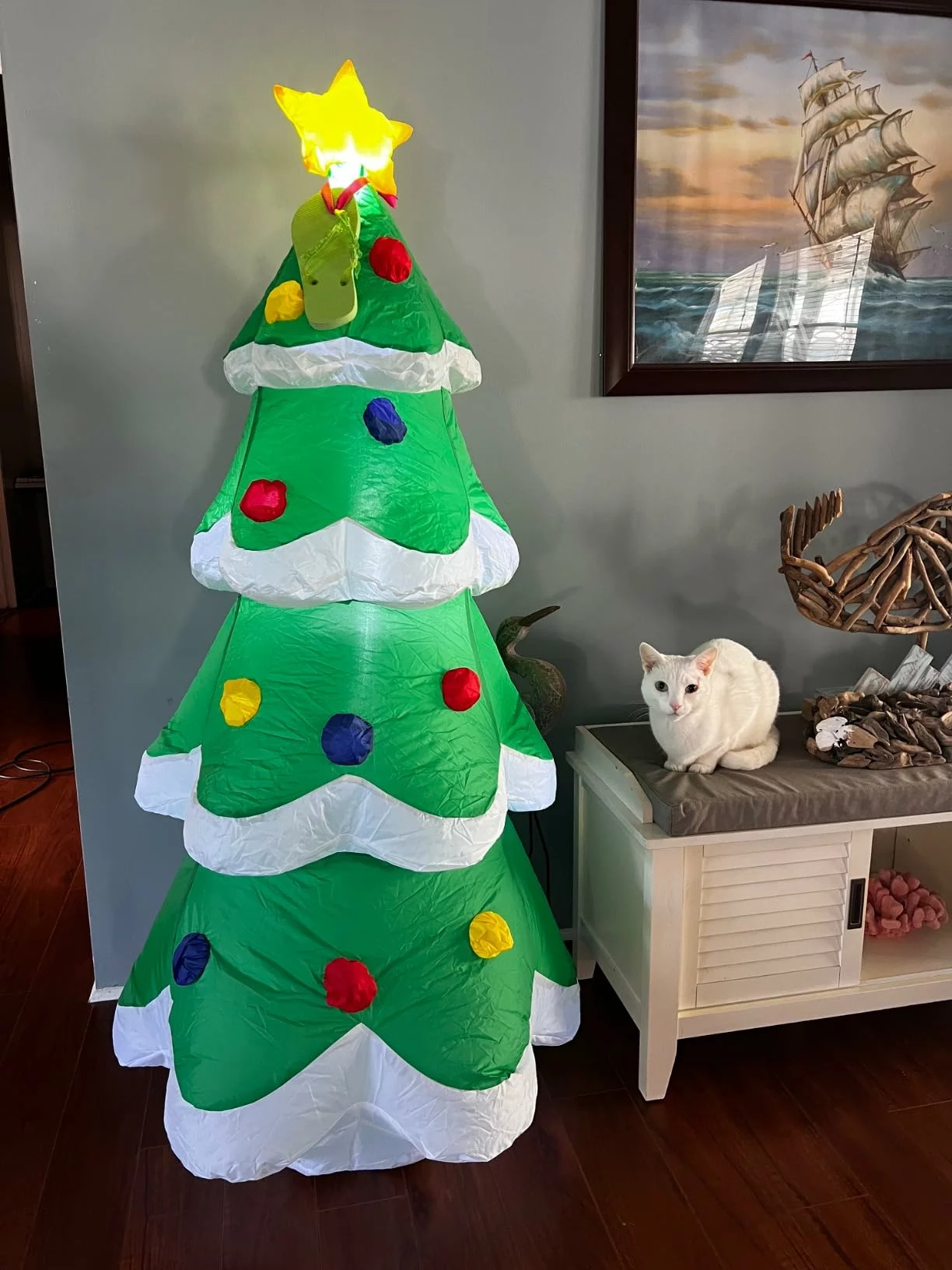 DR.DUDU 5FT Lighted Inflatable Xmas Tree – LED Blow Up Christmas Decoration for Indoor Outdoor Garden, Lawn & Holiday Party USA photo review