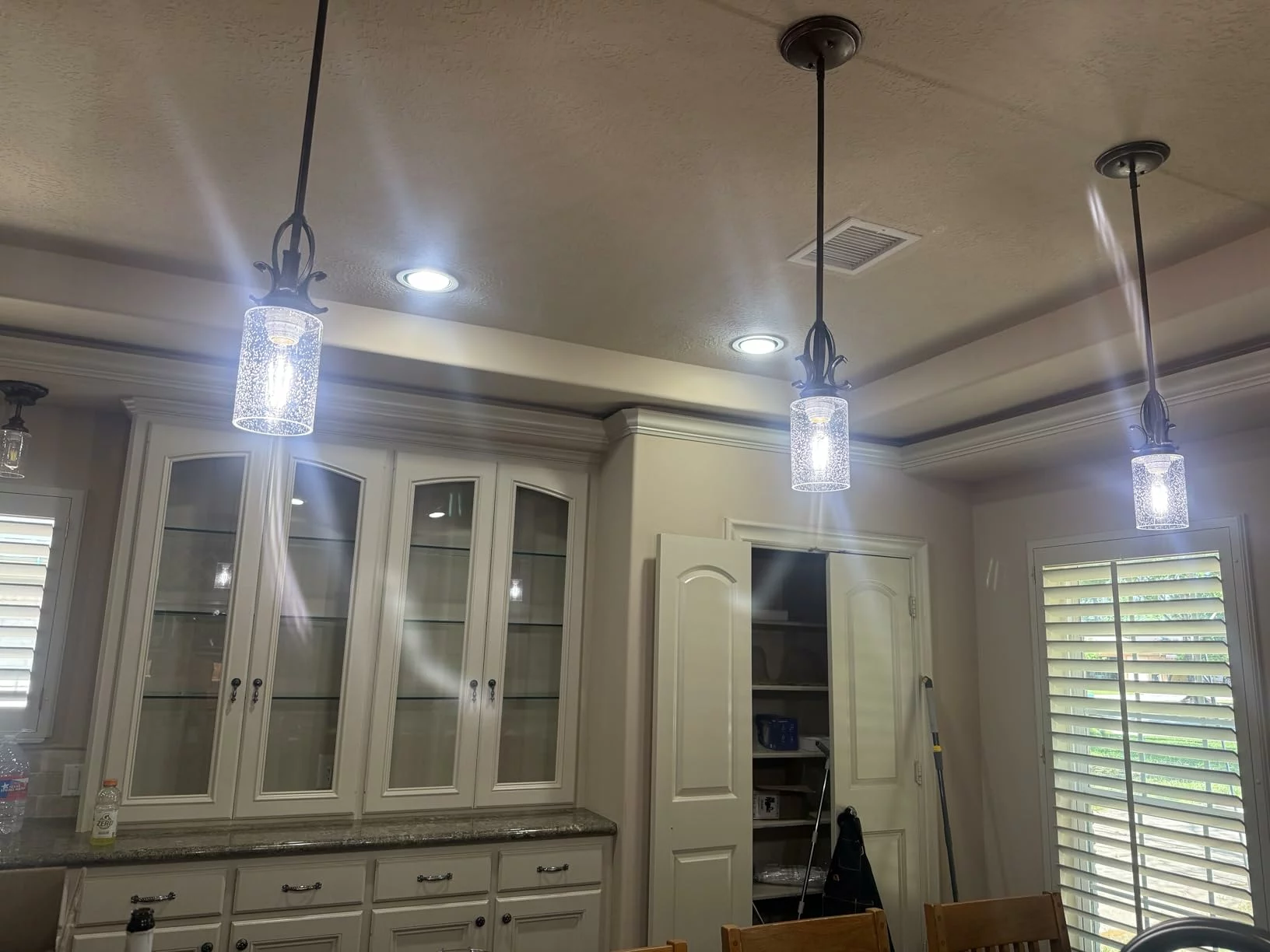 Click to view full screen Amico 5/6 Inch 3CCT LED Recessed Ceiling Light 12 Pack 3000K-5000K Dimmable 12.5W Retrofit Downlight Damp Rated photo review