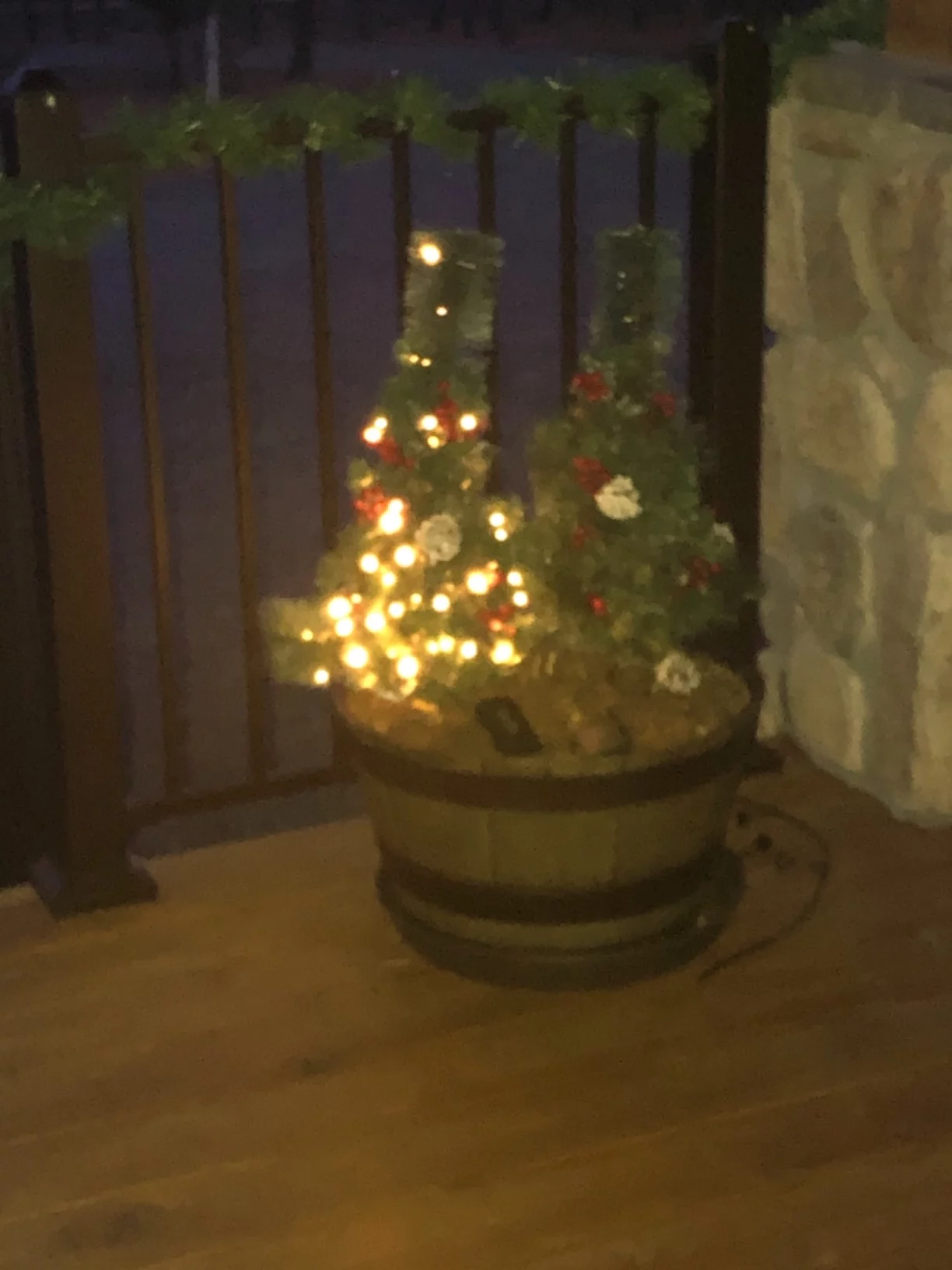 Puleo International 30 Pre-Lit Artificial Pine Branch Urn Filler Decor 2-pc. Set – Battery-Operated, LED Lights, Timer Function photo review