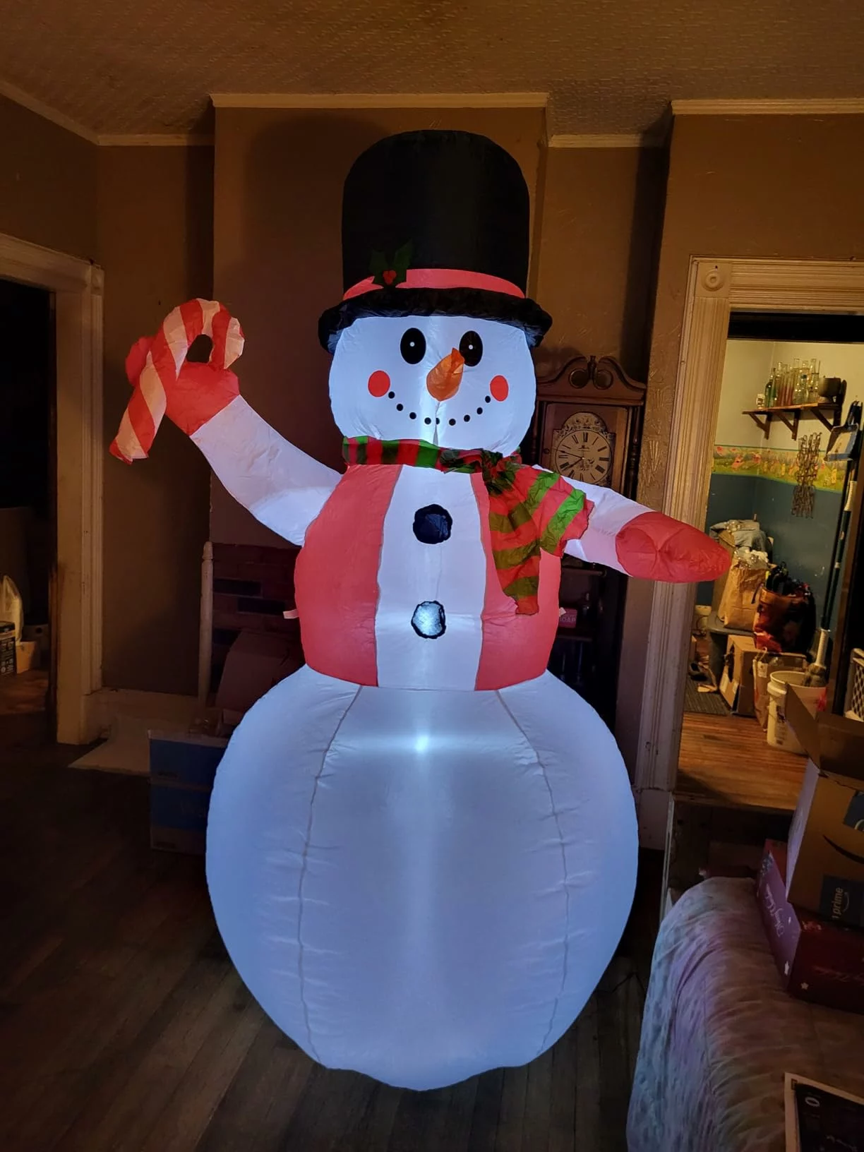 Click to view full screen 8FT Christmas Inflatable Snowman Outdoor Decoration, Giant Blow Up Yard Decor with LED Lights, Waterproof for Lawn & Garden photo review