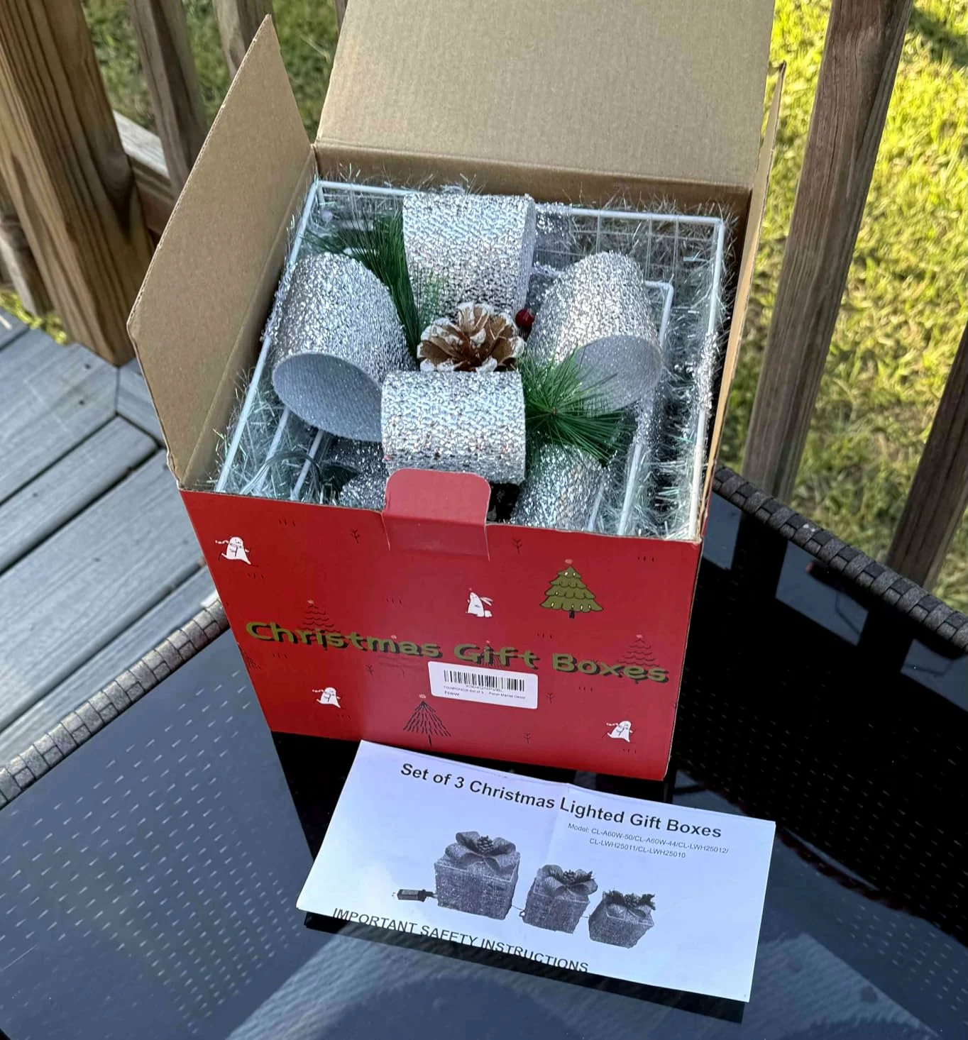 Click to view full screen Set of 3 Lighted Christmas Gift Boxes – Pre-Lit LED Presents for Indoor/Outdoor Holiday Décor photo review