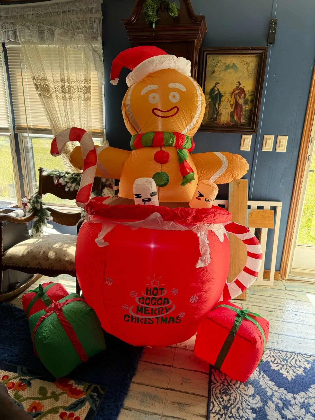 Gardwin 6FT Lighted Gingerbread Inflatable – Cute Christmas Mug Blow Up Yard Decoration with Built-in LEDs for Lawn, Garden & Indoor Party USA photo review