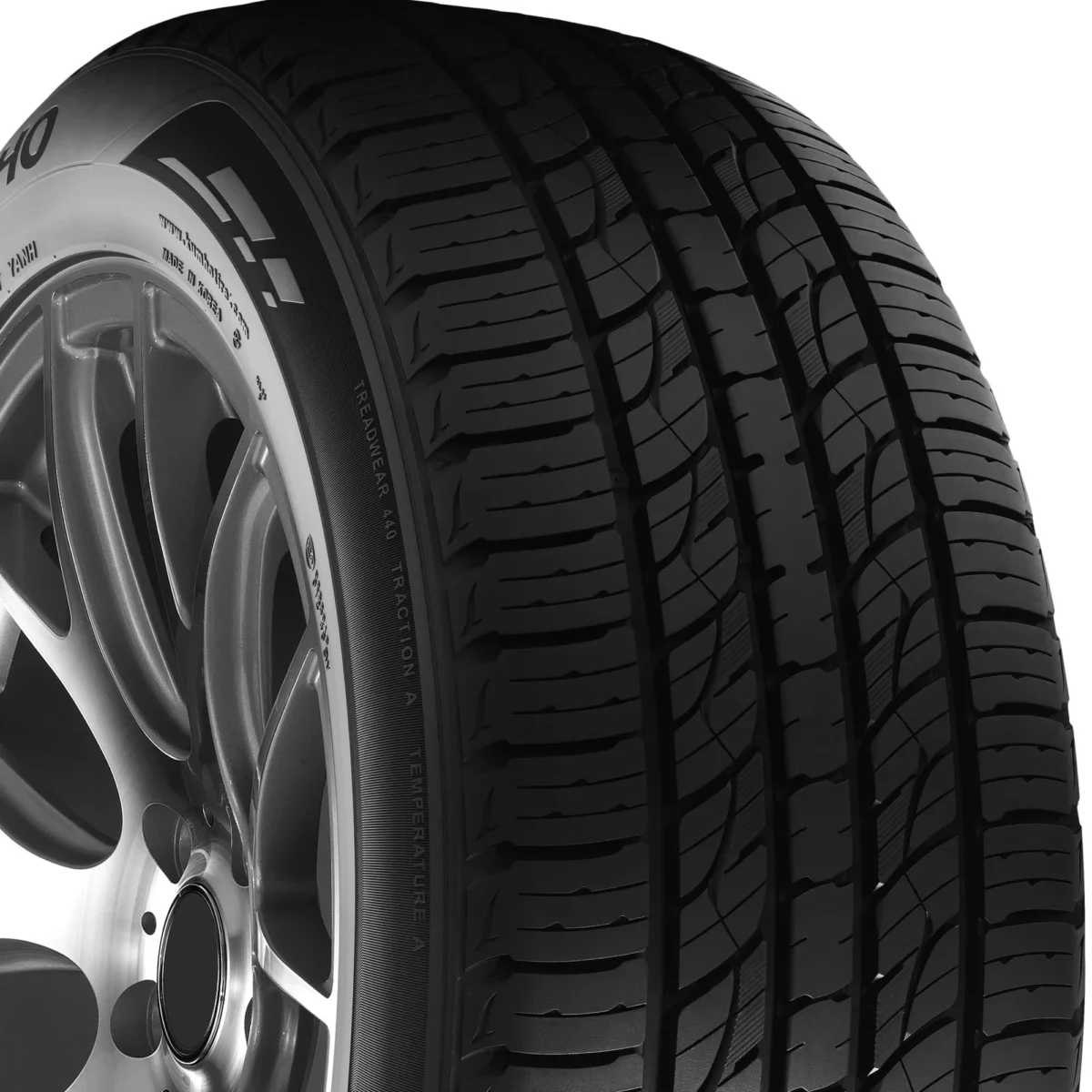 Kumho Crugen Premium KL33 All Season 25565R18 109T SUVCrossover Tire 06