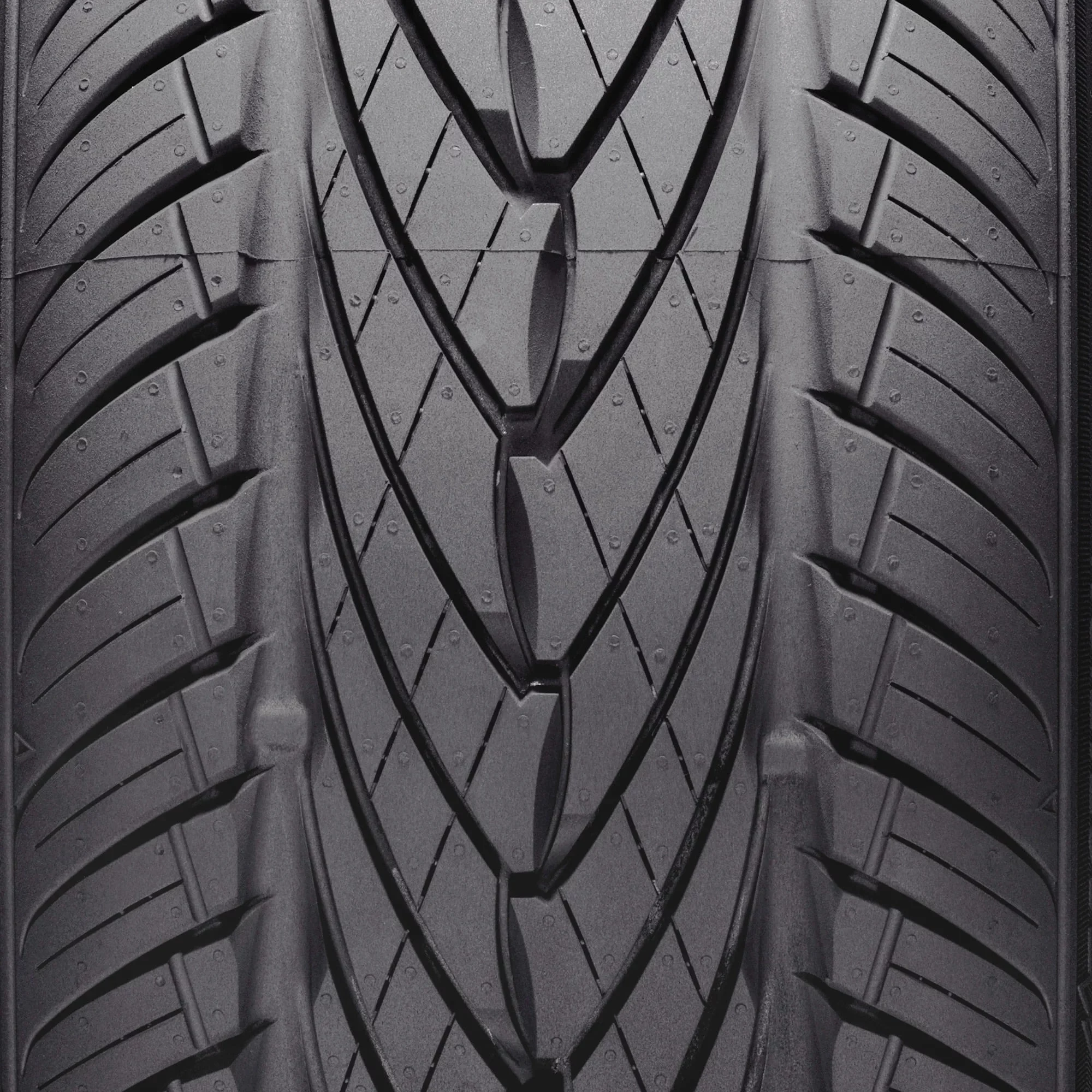 Kumho Ecsta AST KU25 UHP 22550R15 91H Passenger Tire_04 Kumho Ecsta AST KU25 UHP 22550R15 91H Passenger Tire 04