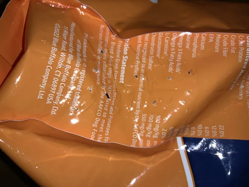 Click to view full screen Blue Buffalo Freedom Large Breed Grain-Free Chicken Recipe – Natural Adult Dry Dog Food for Optimal Health photo review