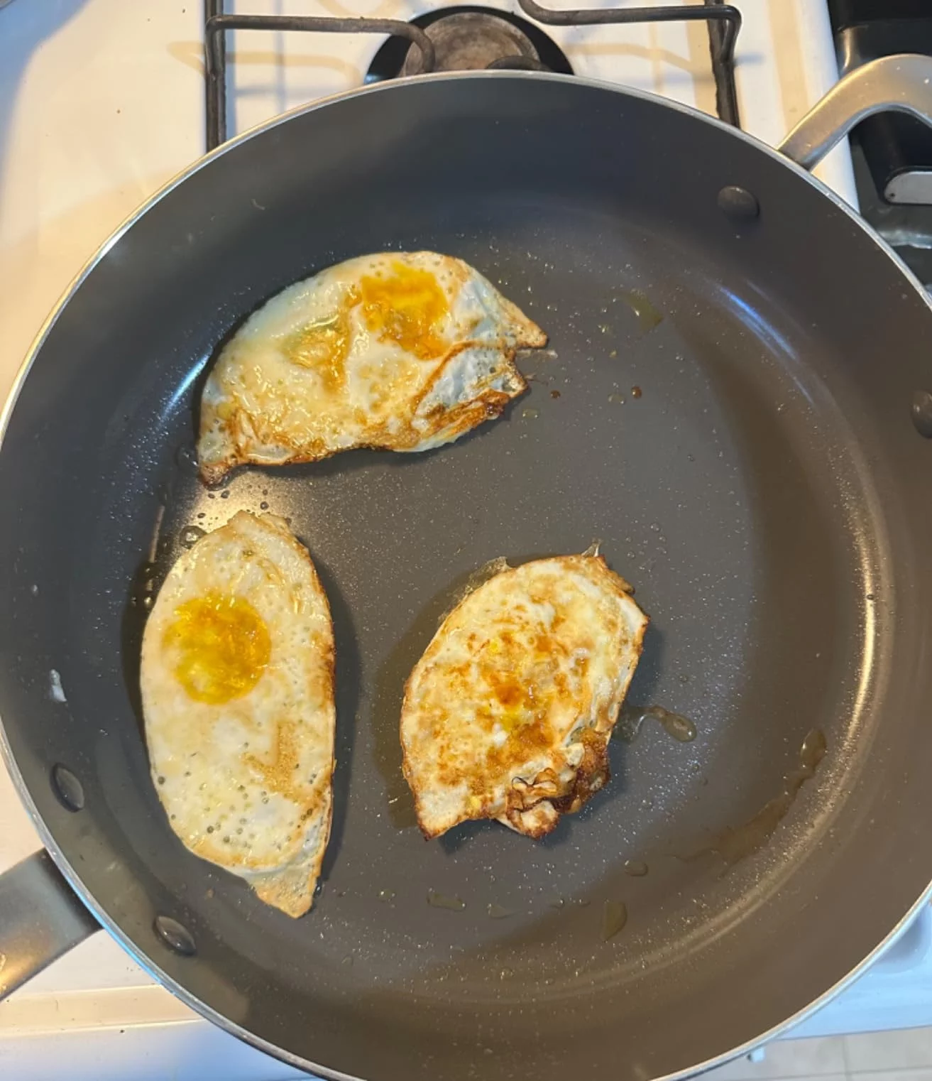 Professional Grade Ceramic Nonstick 4.5QT Sauté Pan with Lid – Durable, Even-Heating Cookware for Everyday Cooking photo review