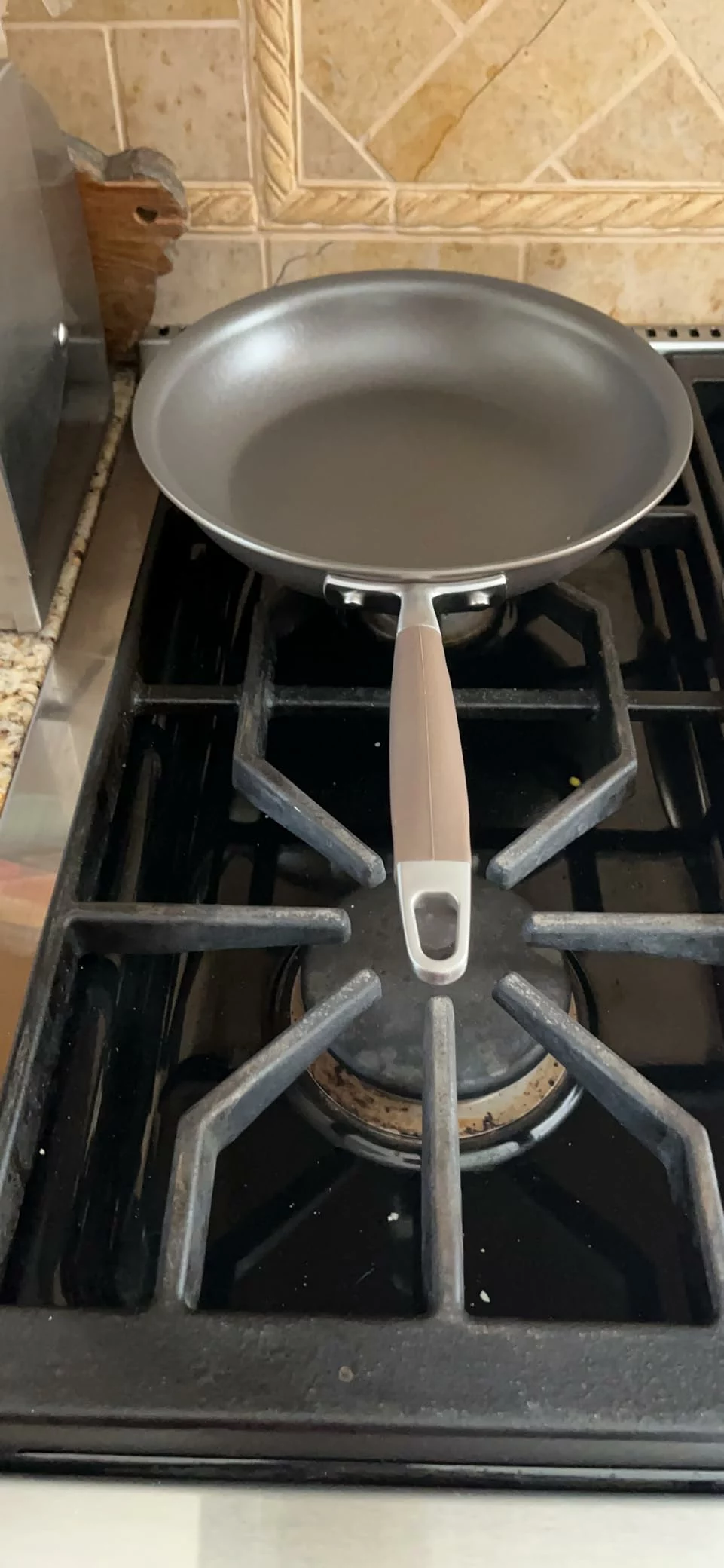 Advanced 12-Inch Hard-Anodized Nonstick Ultimate Pan – Durable, Even-Heating Cookware for Everyday Meals photo review