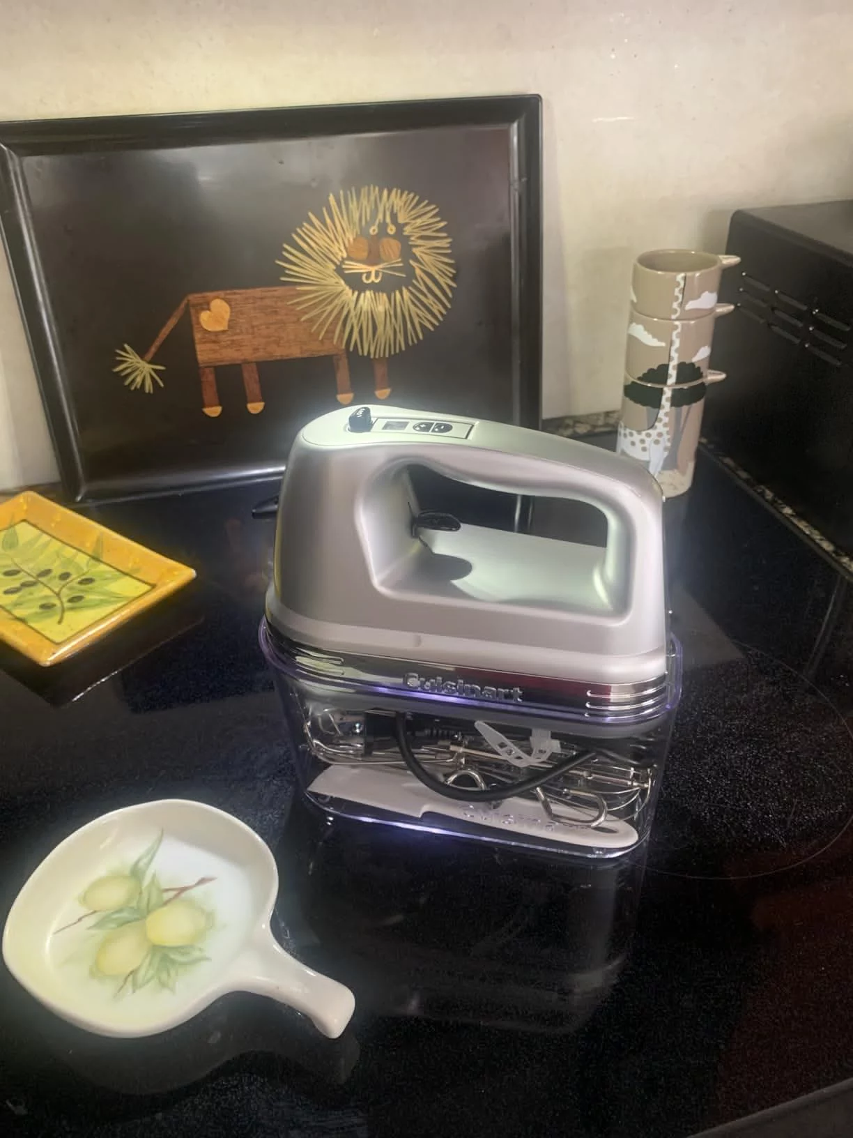 9-Speed Power Advantage Hand Mixer – Lightweight Electric Beater with Turbo Boost and Mixing Attachments for Baking photo review