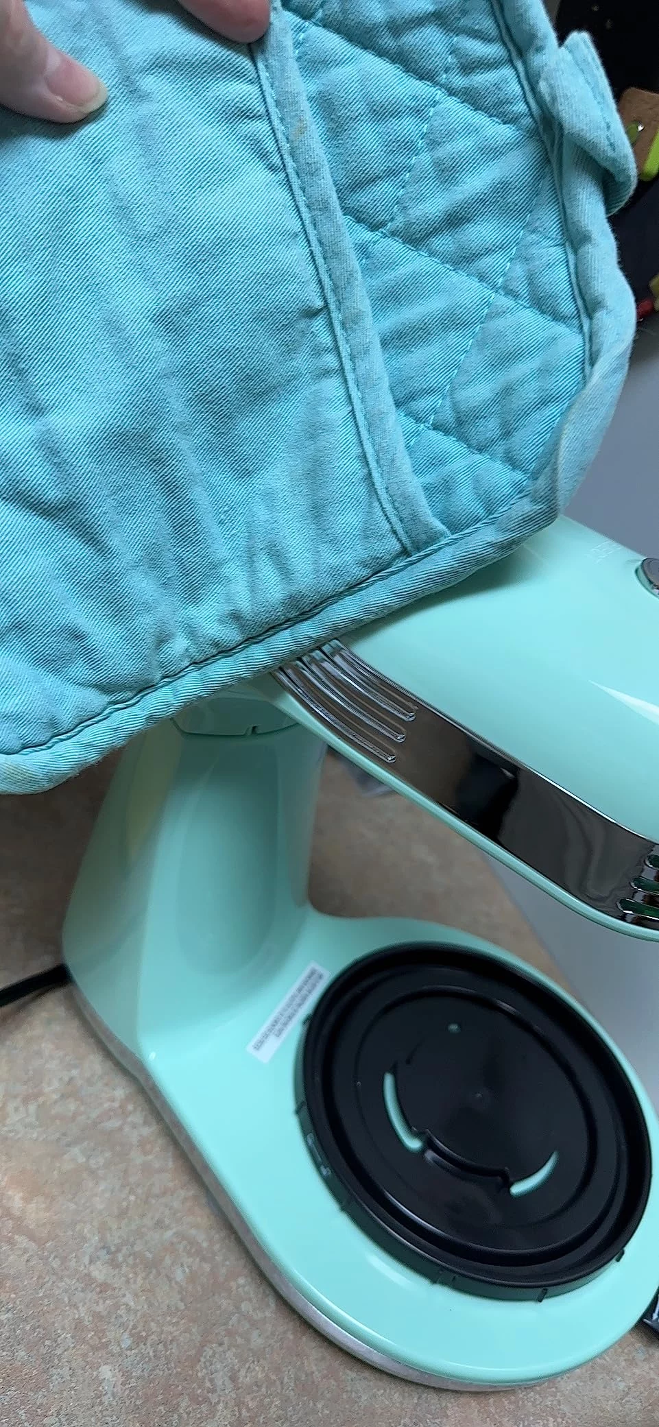 Everyday Stand Mixer – Compact Tilt-Head Kitchen Mixer with Multiple Speeds for Baking and Dough Preparation photo review