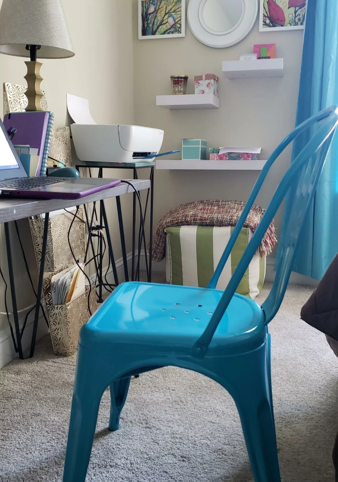 Flash Furniture Distressed Metal Stackable Chair – Versatile Indoor/Outdoor Kitchen and Dining Seating photo review