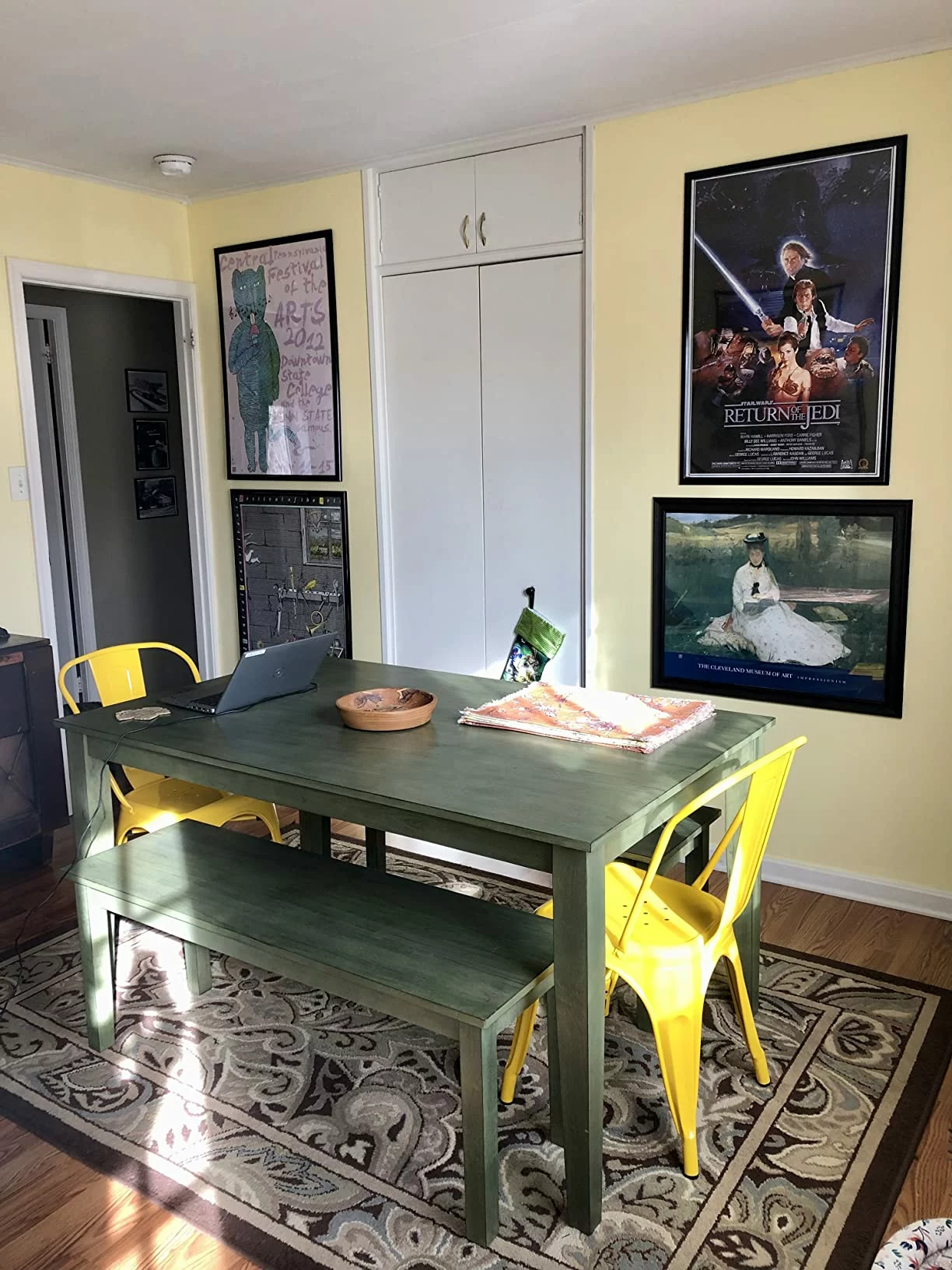 Flash Furniture Distressed Metal Stackable Chair – Versatile Indoor/Outdoor Kitchen and Dining Seating photo review