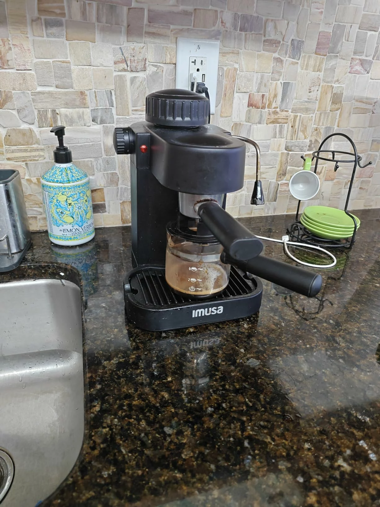 4-Cup Espresso & Cappuccino Maker – Compact Stovetop Coffee Machine for Kitchen, Home Baristaolecule photo review