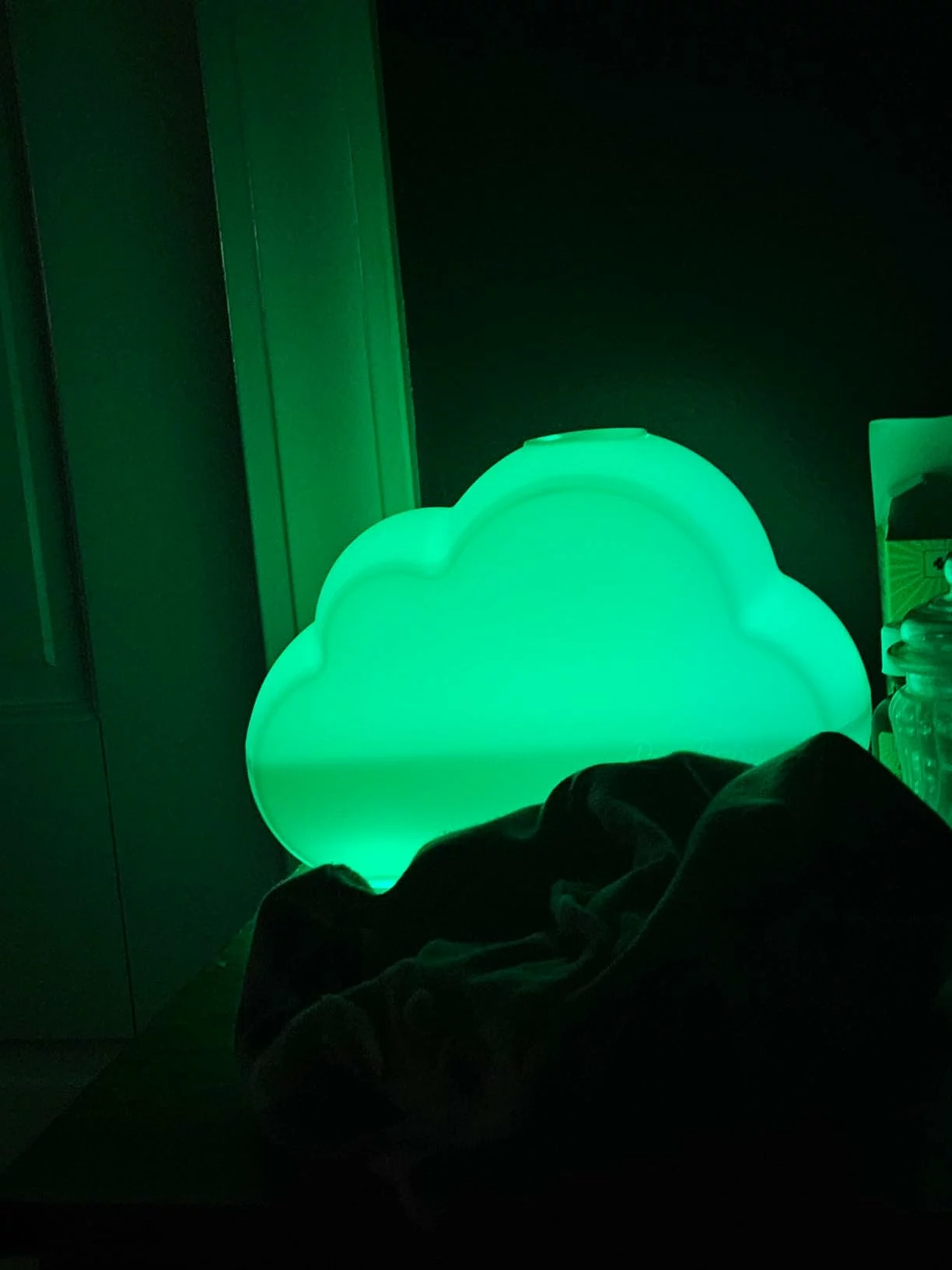 MistAire Cloud Ultrasonic Cool Mist Humidifier – Soothing Air Moisturizer with Gentle Mood Light photo review