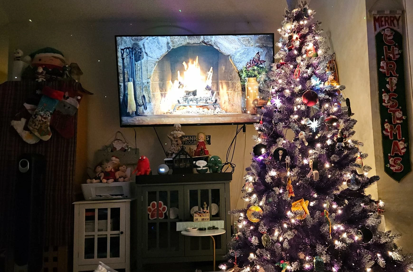 Puleo International 3-Ft Pre-Lit Purple Artificial Christmas Tree – Includes 50 Clear UL-Listed Lights photo review