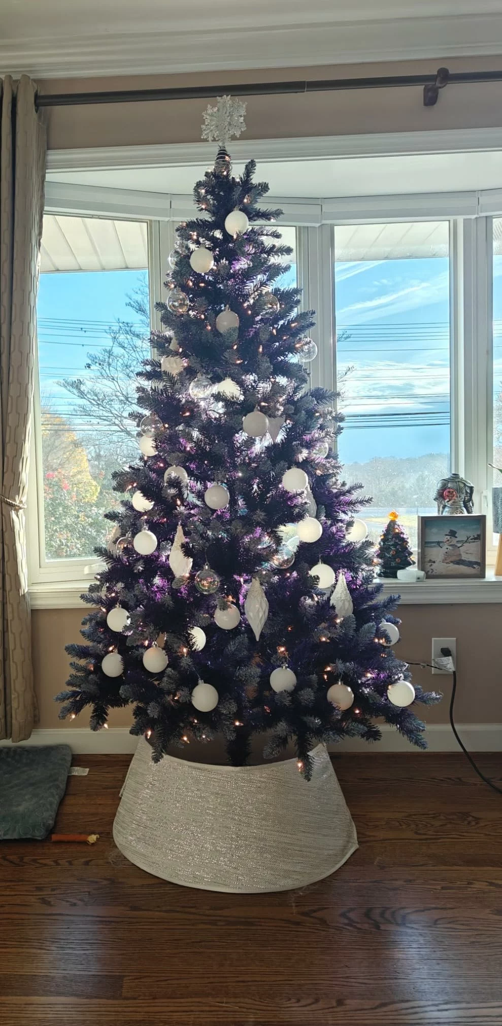 Puleo International 3-Ft Pre-Lit Purple Artificial Christmas Tree – Includes 50 Clear UL-Listed Lights photo review