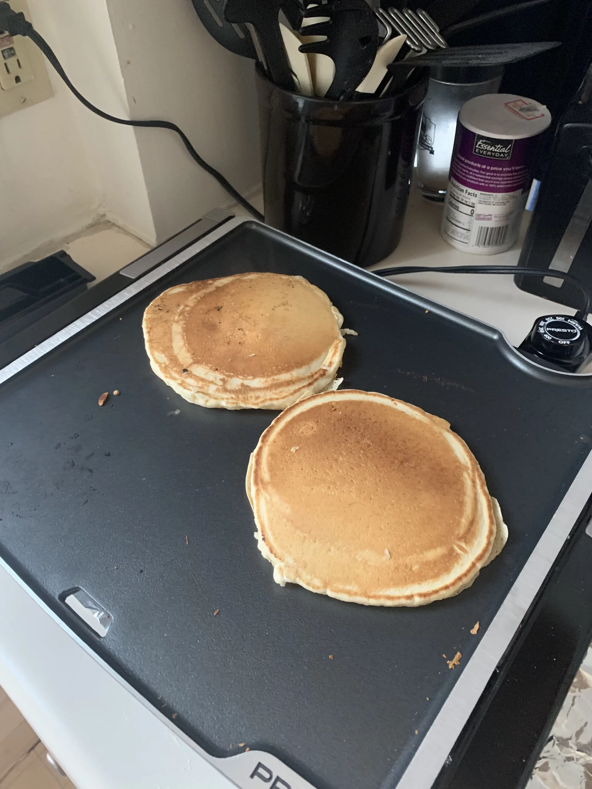 15-in. Tilt-N-Fold Electric Griddle – Versatile Griddle with Tilting & Fold-Away Storage photo review